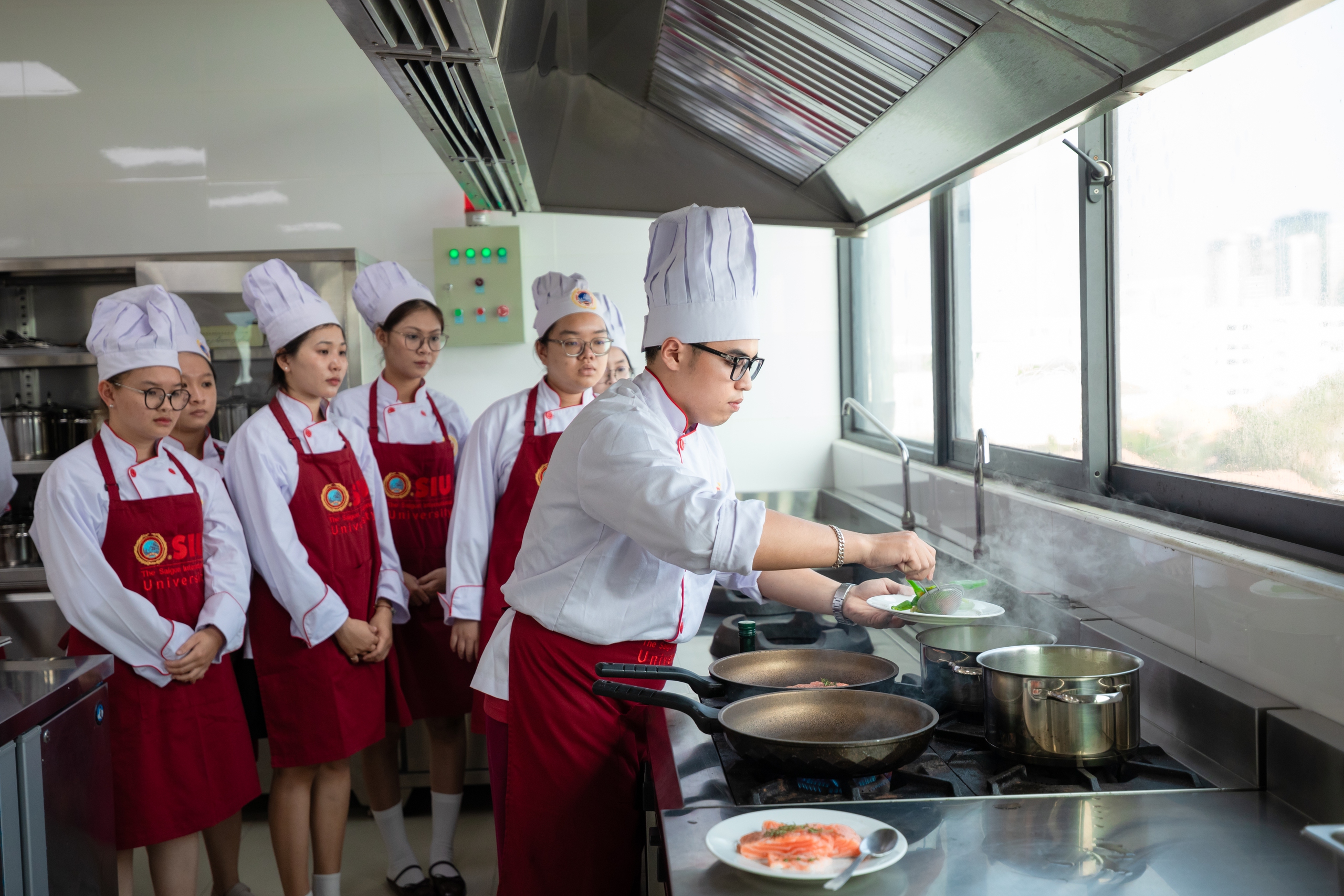 V&igrave; sao SIU được gọi l&agrave; ng&ocirc;i trường &lsquo;tuyệt đối điện ảnh?&rsquo; - Ảnh 2.