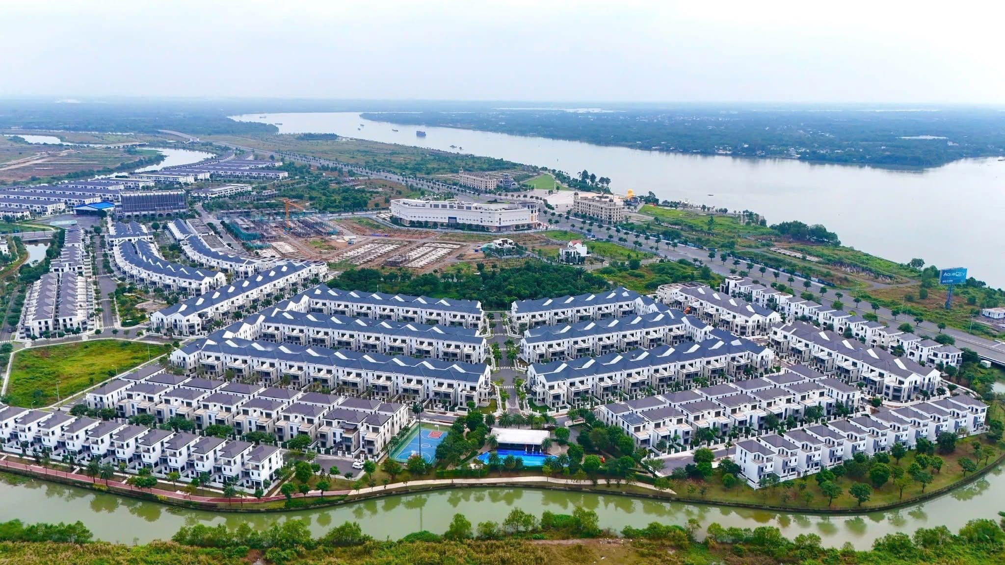 Phân luồng giao thông phục vụ lễ công bố Nghị quyết thành lập Thành phố Đồng Nai - Ảnh 2.