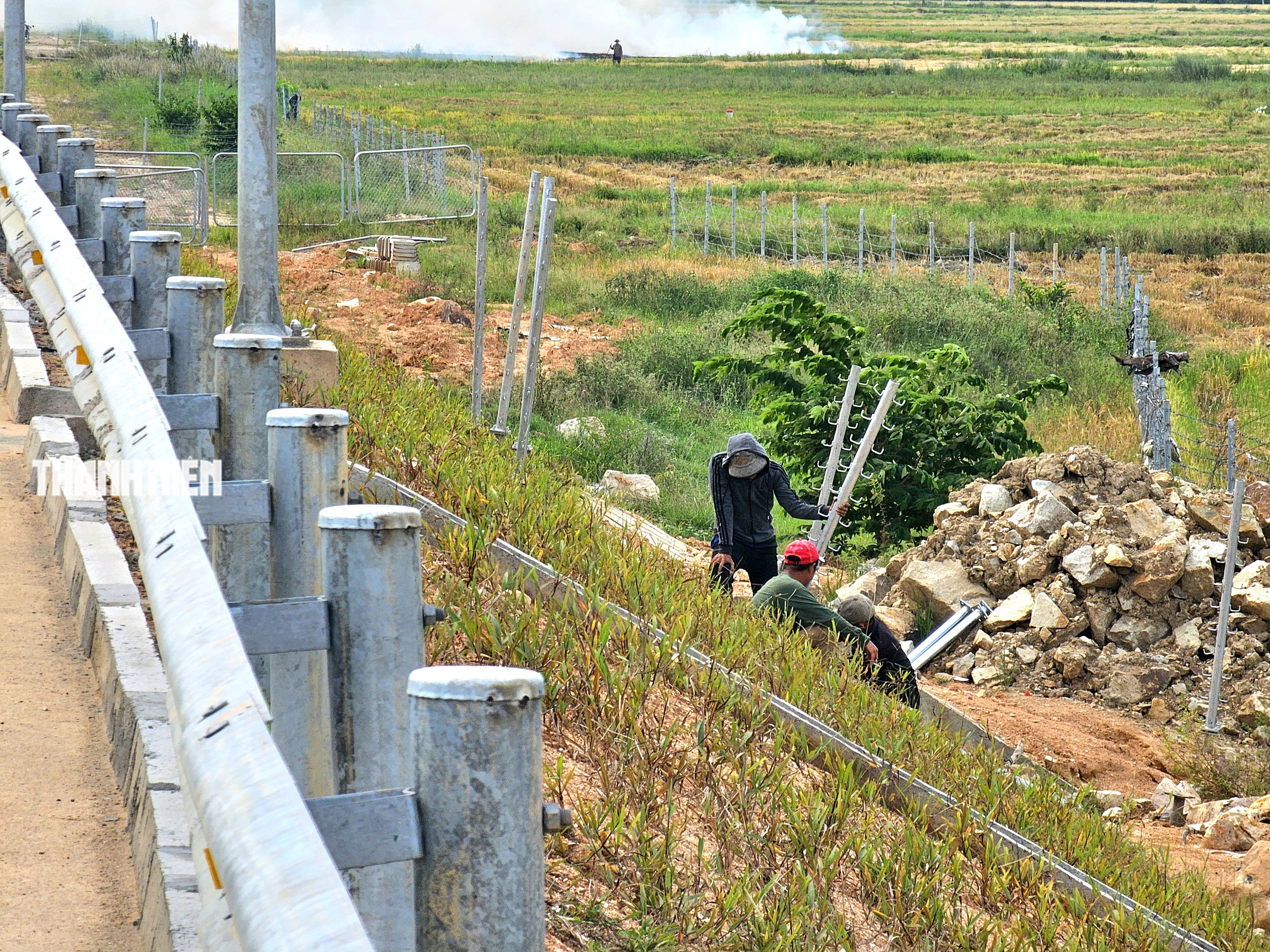 V&igrave; sao cao tốc Bắc - Nam qua Đắk Lắk vẫn chưa th&ocirc;ng xe ho&agrave;n to&agrave;n?- Ảnh 6.