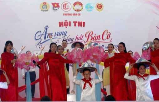 Hơn 1.000 người 'đốt cháy' sân khấu hội thi văn nghệ hot nhất P.Bàn Cờ- Ảnh 5.