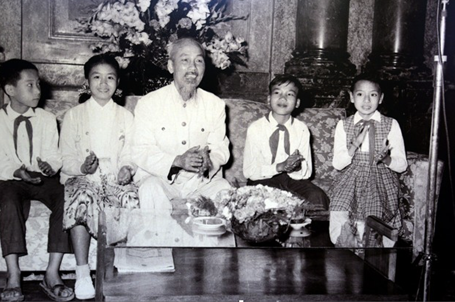 Những kỷ niệm về Bác Hồ không phai mờ - Ảnh 2.