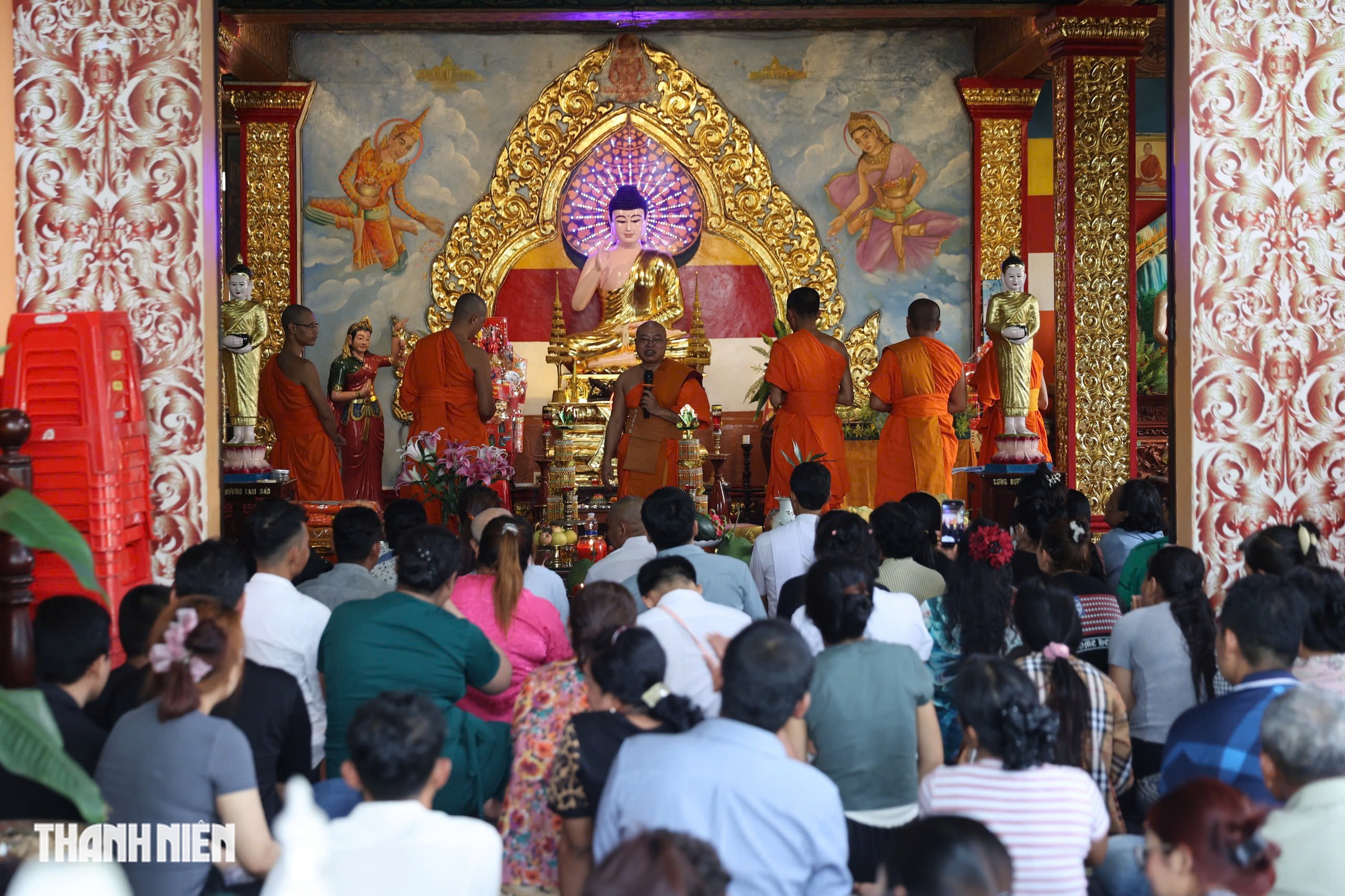 Sư không ăn chay, giữ truyền thống Khmer Nam bộ - Ảnh 2.