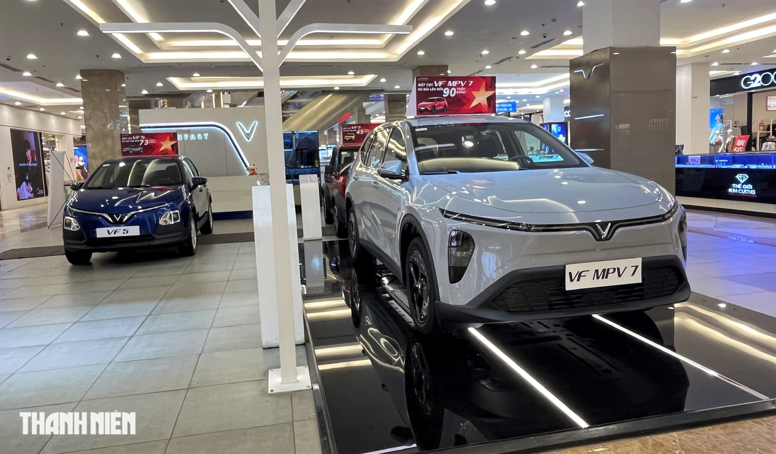 Toyota Veloz vượt mặt Mitsubishi Xpander, xe điện VinFast vẫn 'chiếm sóng' - Ảnh 2.