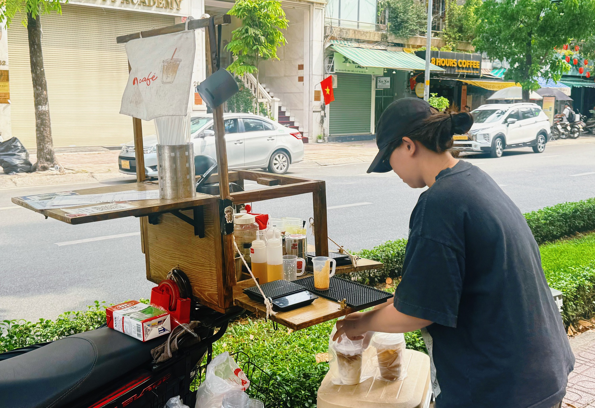 Người trẻ theo đuổi điều gì ? - Ảnh 1.