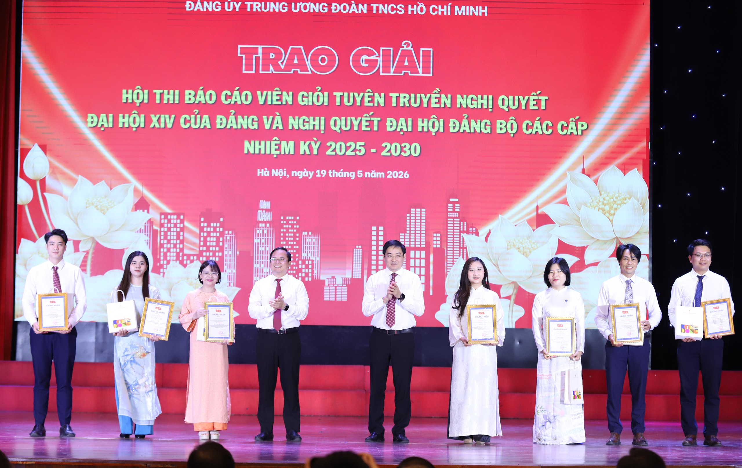 Tuy&ecirc;n dương 42 điển h&igrave;nh ti&ecirc;u biểu học v&agrave; l&agrave;m theo B&aacute;c - Ảnh 6.