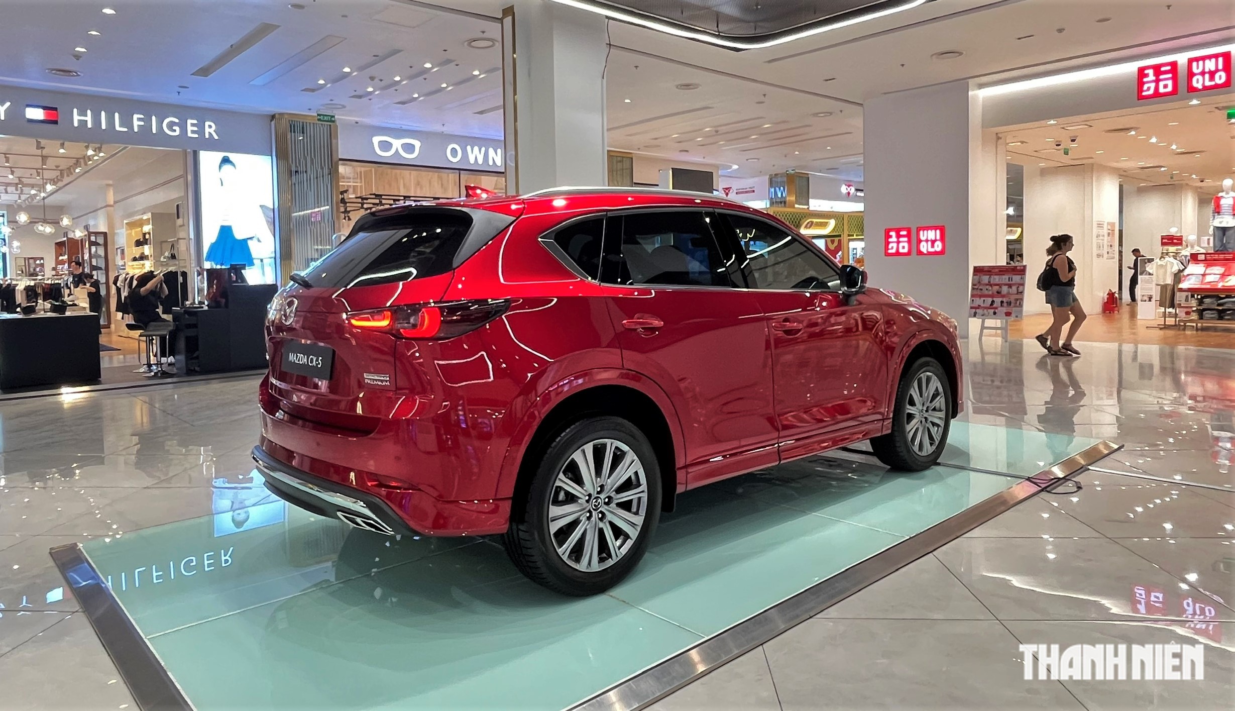 Crossover cỡ trung: 'Ngựa ô' Mitsubishi Destinator lao dốc doanh số, Mazda CX-5 đòi lại ngôi vương - Ảnh 4.