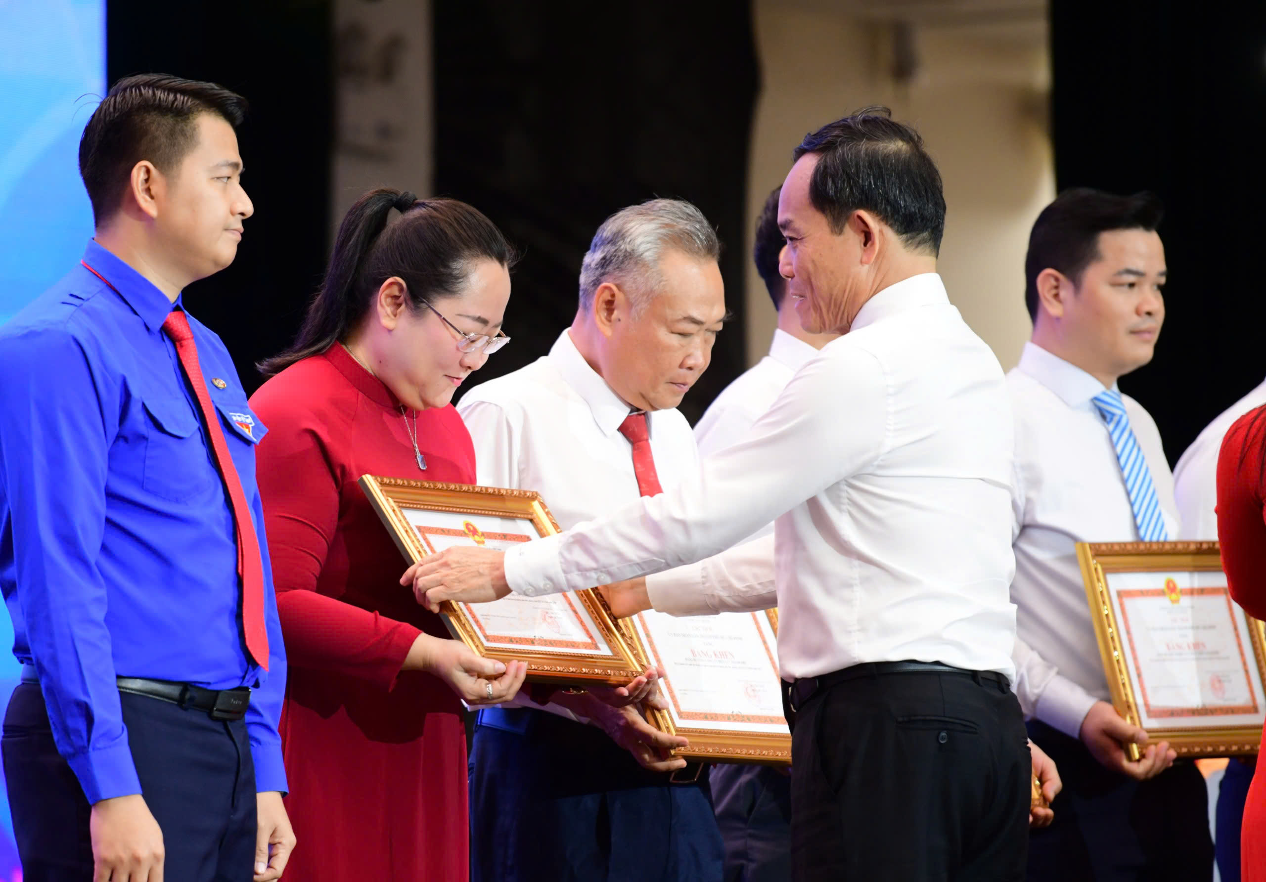 TP.HCM tuyên dương 358 tập thể, cá nhân học và làm theo gương Bác Hồ - Ảnh 3.