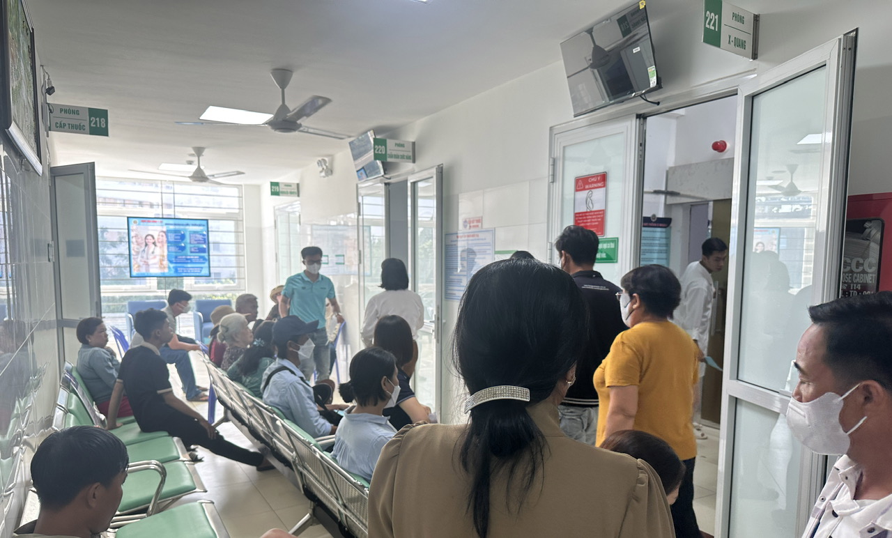 Bệnh viện Quân y 121 giành lại sự sống cho thai phụ bị rắn cực độc cắn - Ảnh 6.