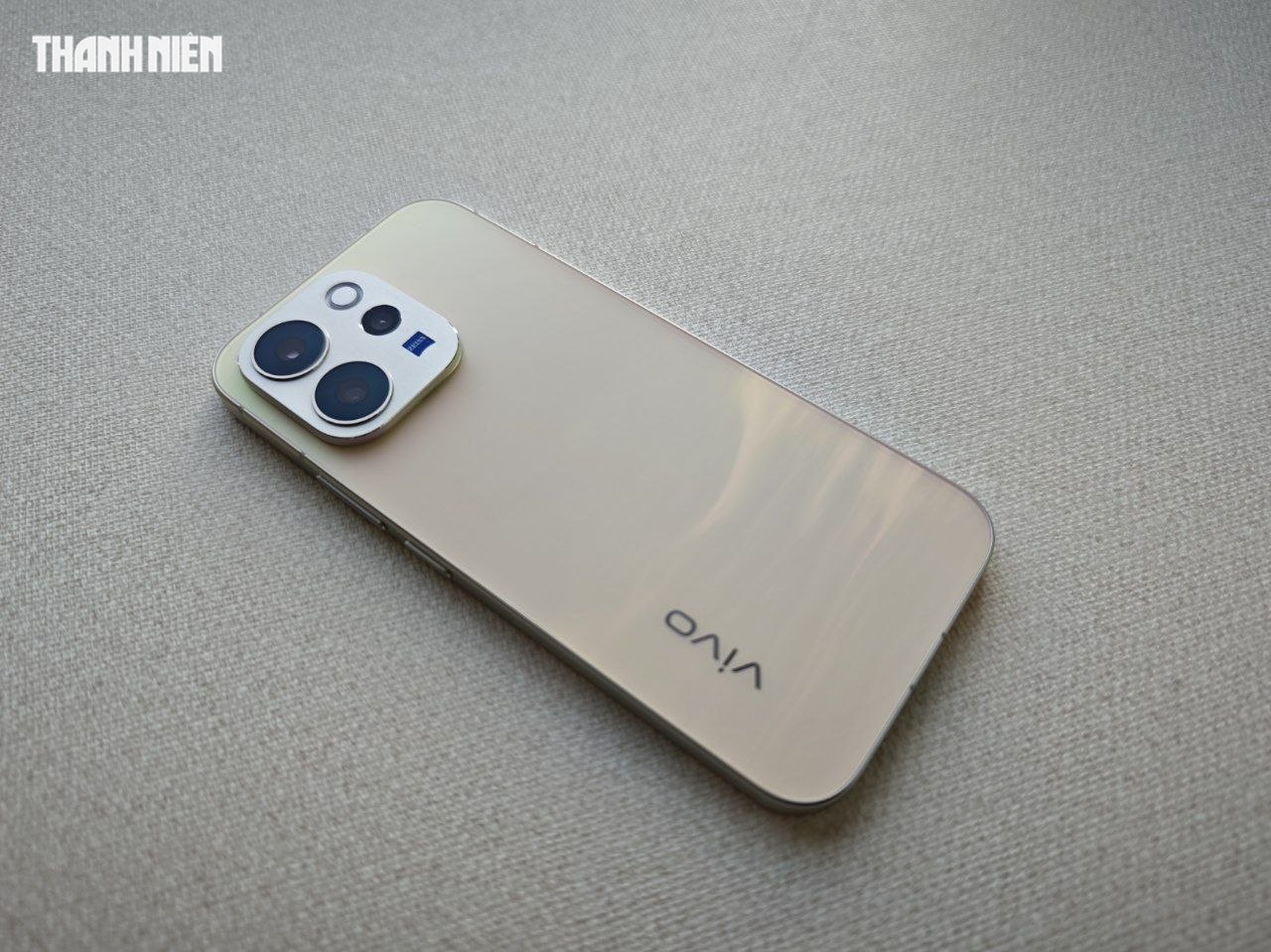 Trải nghiệm chụp ảnh với camera ZEISS tr&ecirc;n vivo V70 - Ảnh 2.