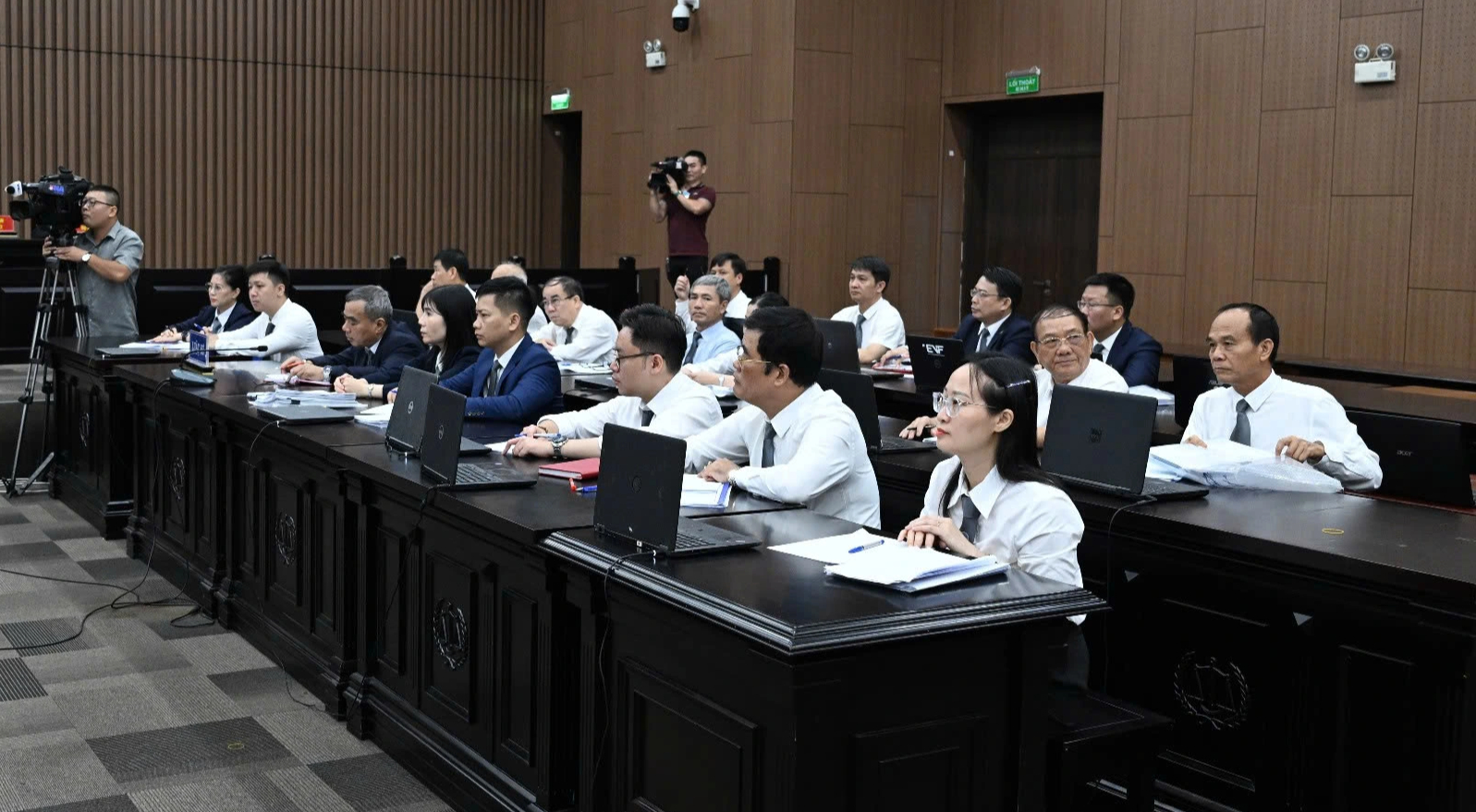 Cựu Bộ trưởng Y tế Nguyễn Thị Kim Tiến từ chối 2 luật sư - Ảnh 9.