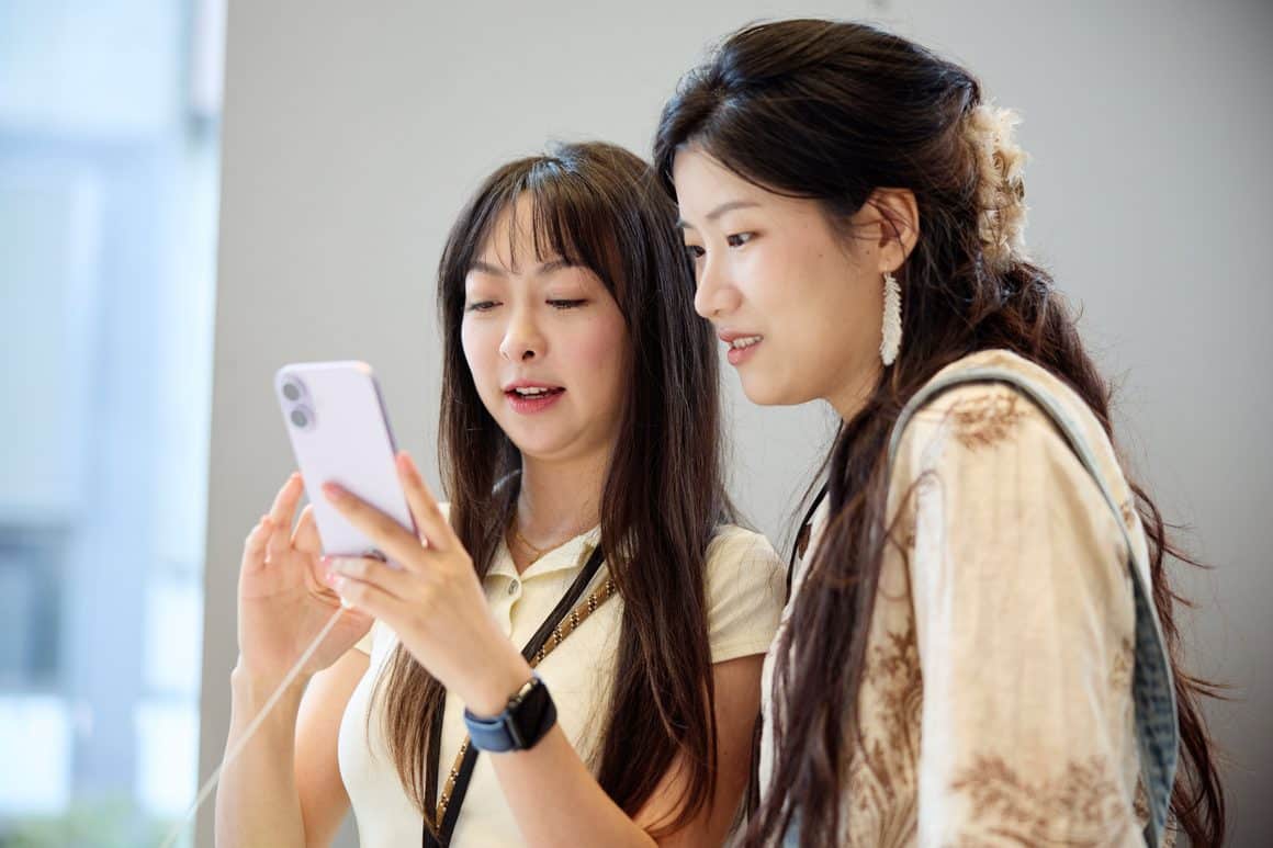 iPhone ngày càng chậm theo thời gian là vì sao? - Ảnh 1.