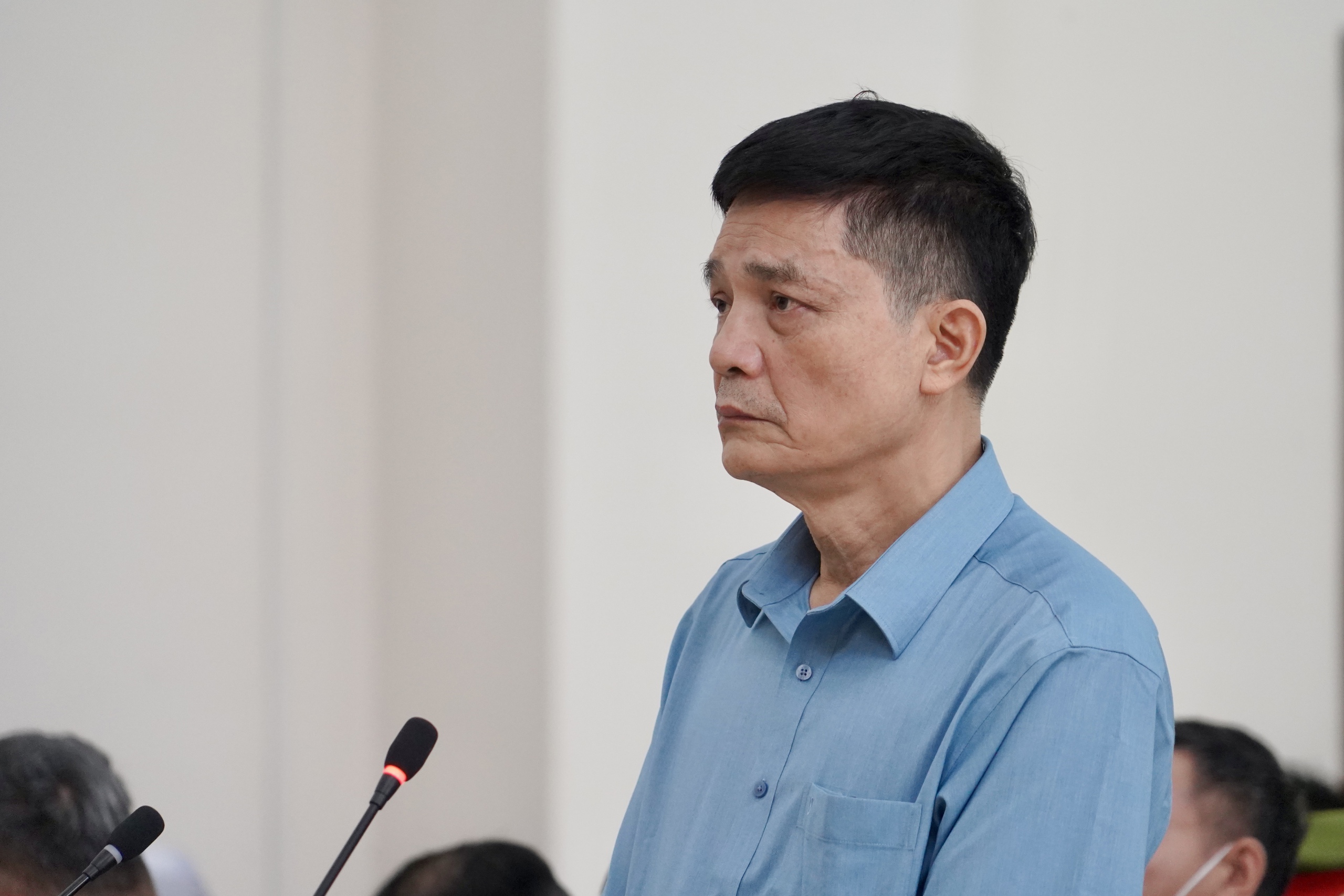 Cựu Cục trưởng Nguyễn Thanh Phong được đề nghị giảm đến 5 năm tù- Ảnh 3. Cựu Cục trưởng Nguyễn Thanh Phong được đề nghị giảm đến 5 năm tù- Ảnh 3.
