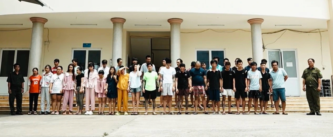 Công an TP.HCM phá loạt án ma túy lớn ngay trong tuần đầu trọng điểm - Ảnh 5.