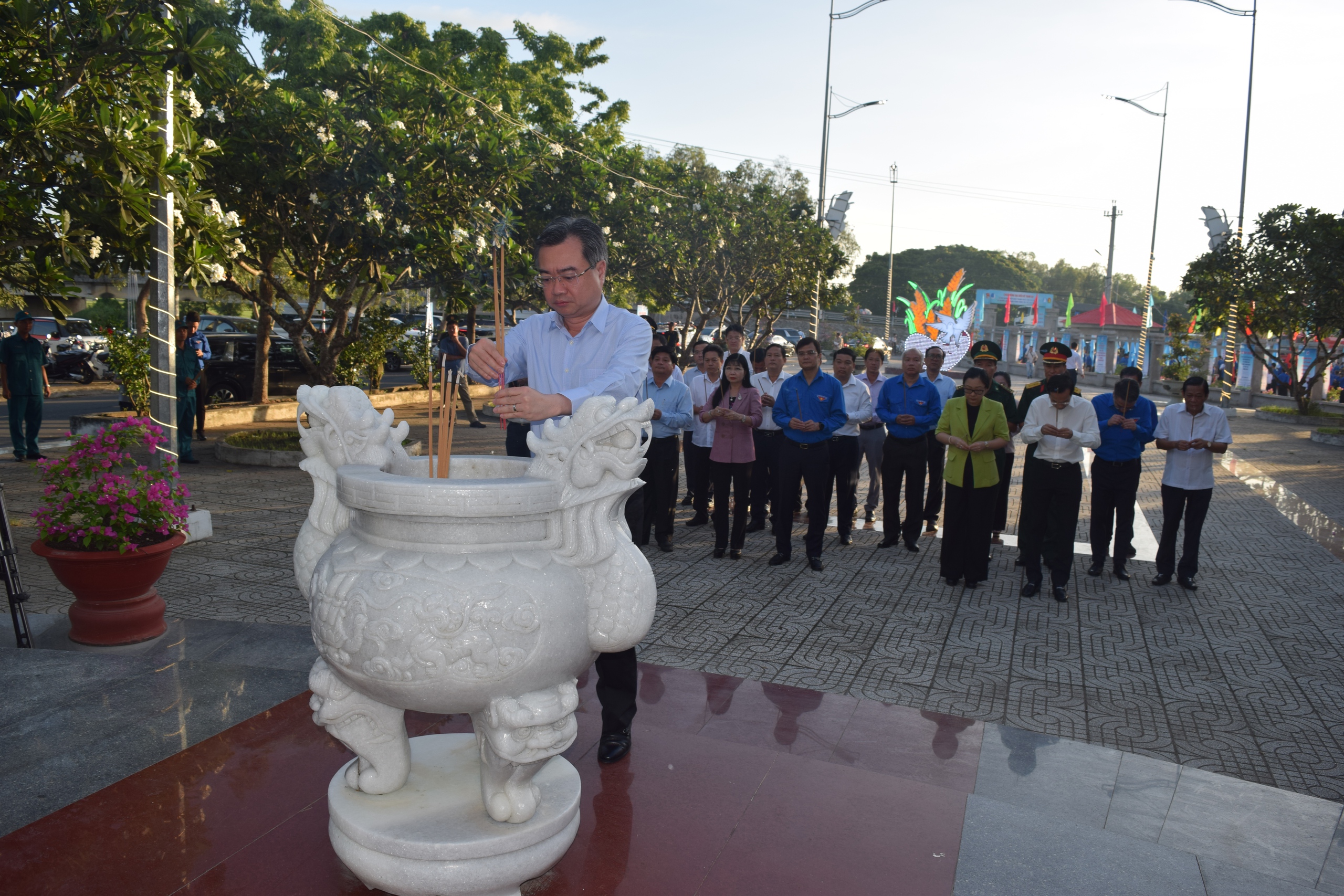 Nhiều hoạt động &yacute; nghĩa hưởng ứng Chiến dịch Thanh ni&ecirc;n t&igrave;nh nguyện h&egrave; 2026 - Ảnh 1.
