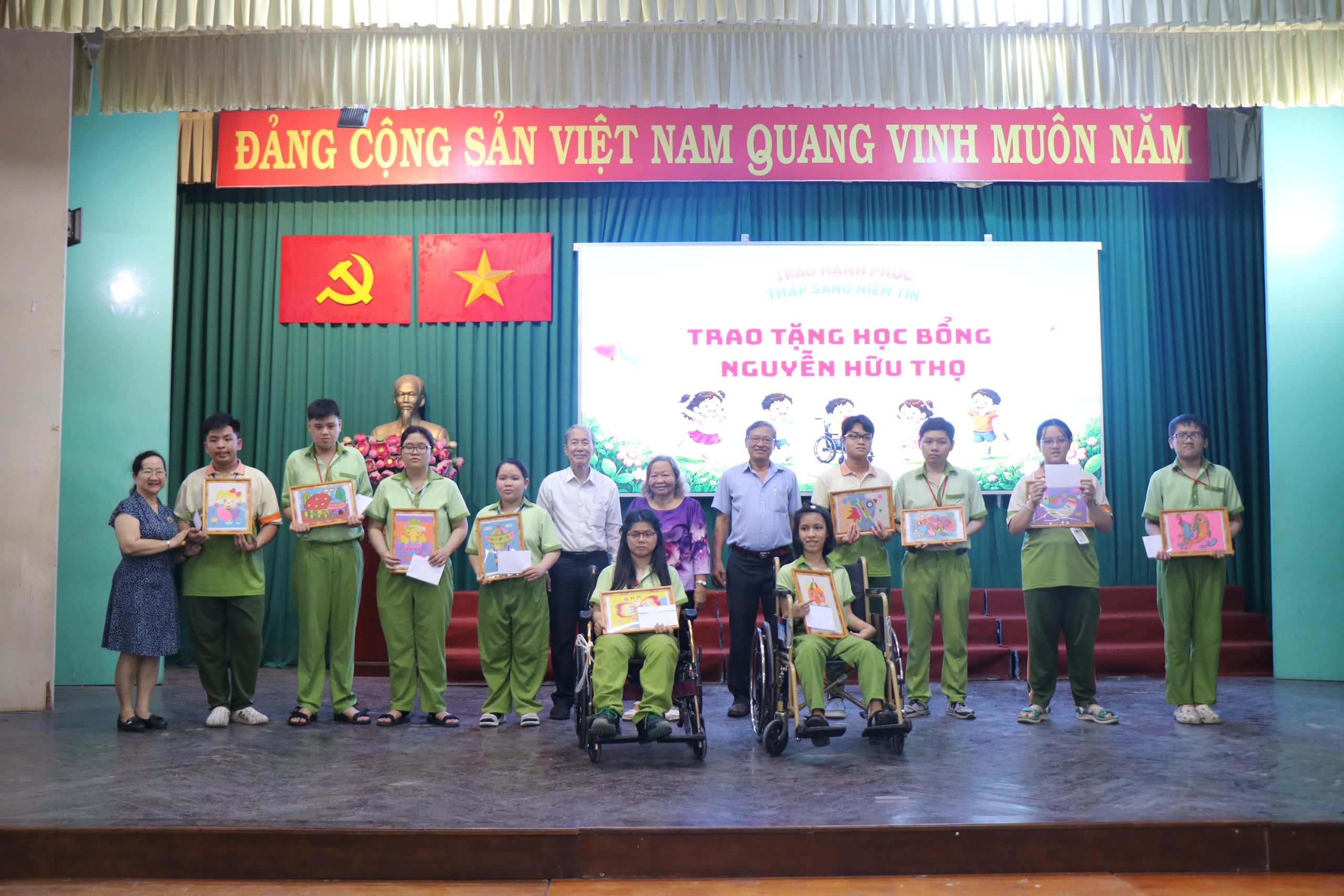 'Trao hạnh phúc' từ sự quan tâm của Tổng Bí thư, Chủ tịch nước Tô Lâm- Ảnh 2. 'Trao hạnh phúc' từ sự quan tâm của Tổng Bí thư, Chủ tịch nước Tô Lâm- Ảnh 2.
