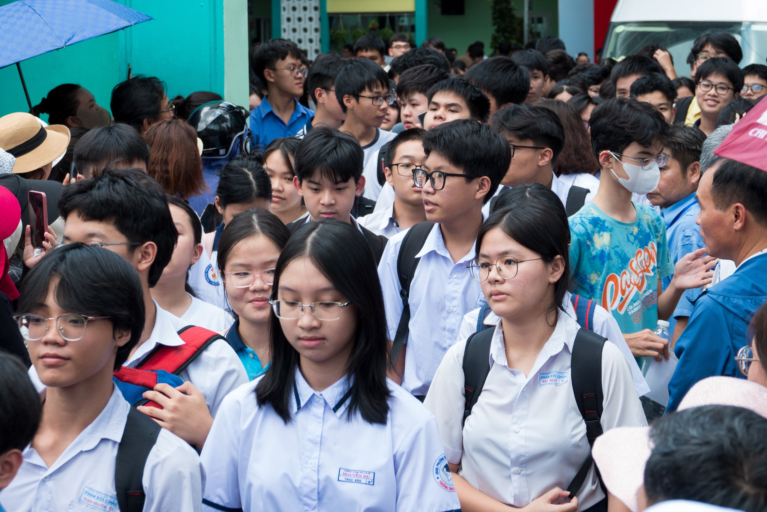 Tiếng Anh 'dễ', văn hỏi về Nam bộ và sự lựa chọn - Ảnh 2.