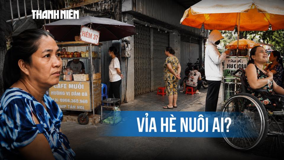 Học sinh n&eacute; xe giữa phố, người ngồi xe lăn bất lực: Vỉa h&egrave; TP.HCM giờ thuộc về ai? - Ảnh 4.