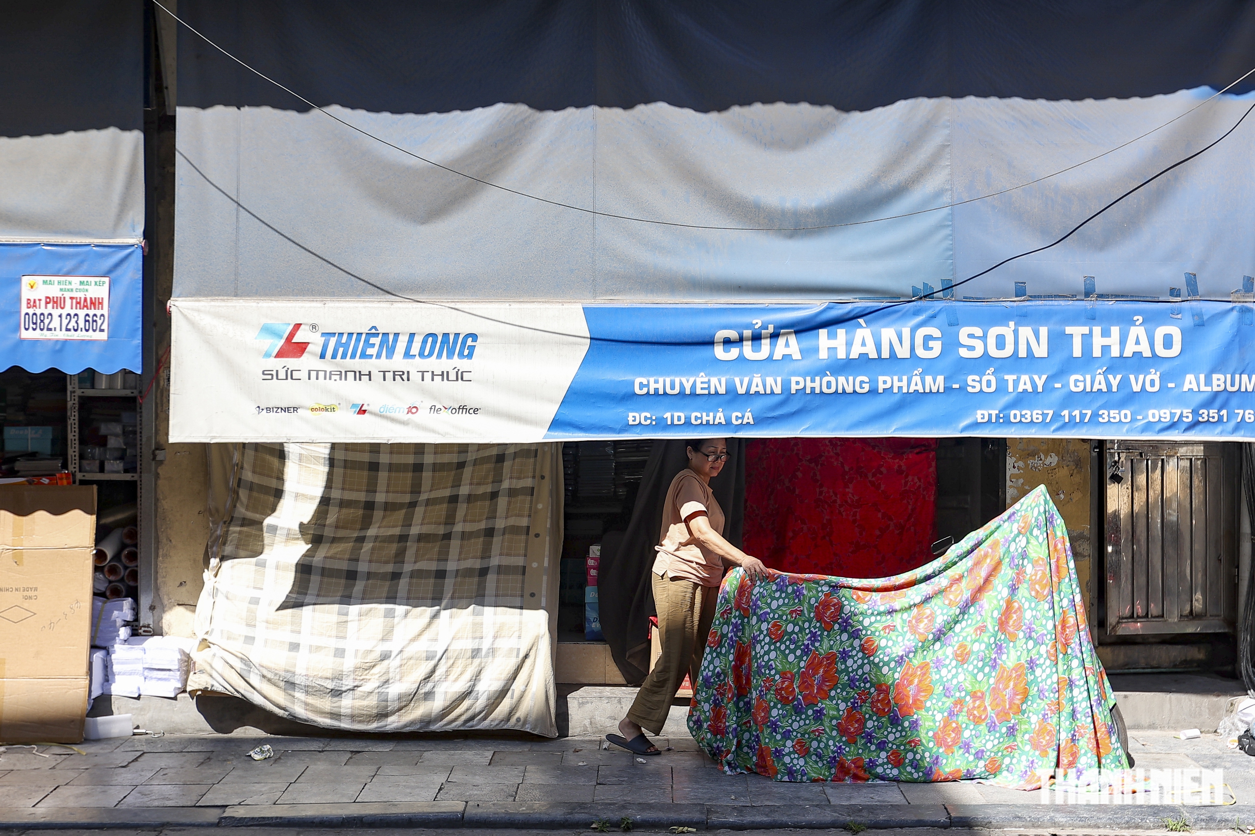 H&agrave; Nội trong ng&agrave;y nắng n&oacute;ng đỉnh điểm- Ảnh 9.