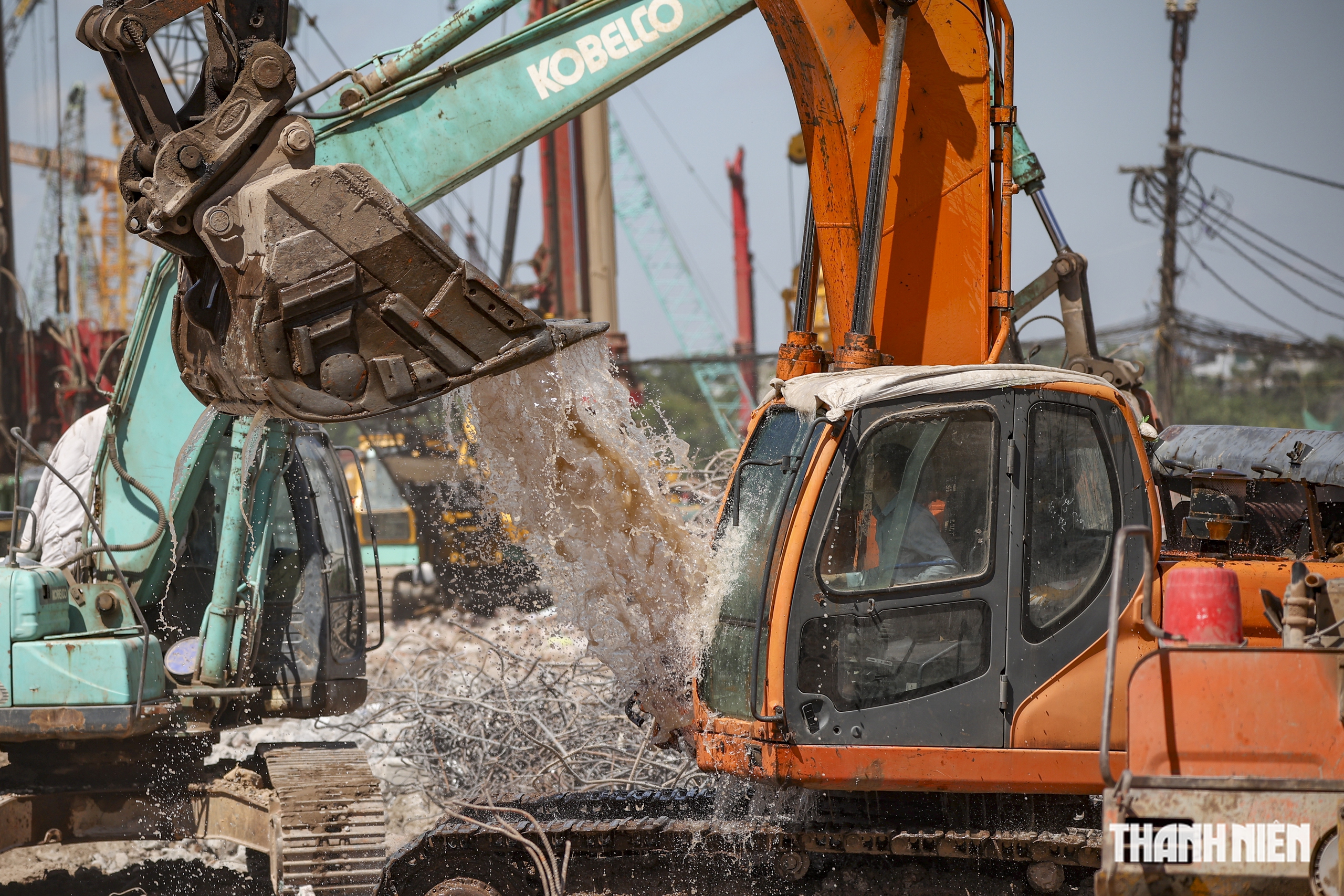 H&agrave; Nội trong ng&agrave;y nắng n&oacute;ng đỉnh điểm- Ảnh 15.
