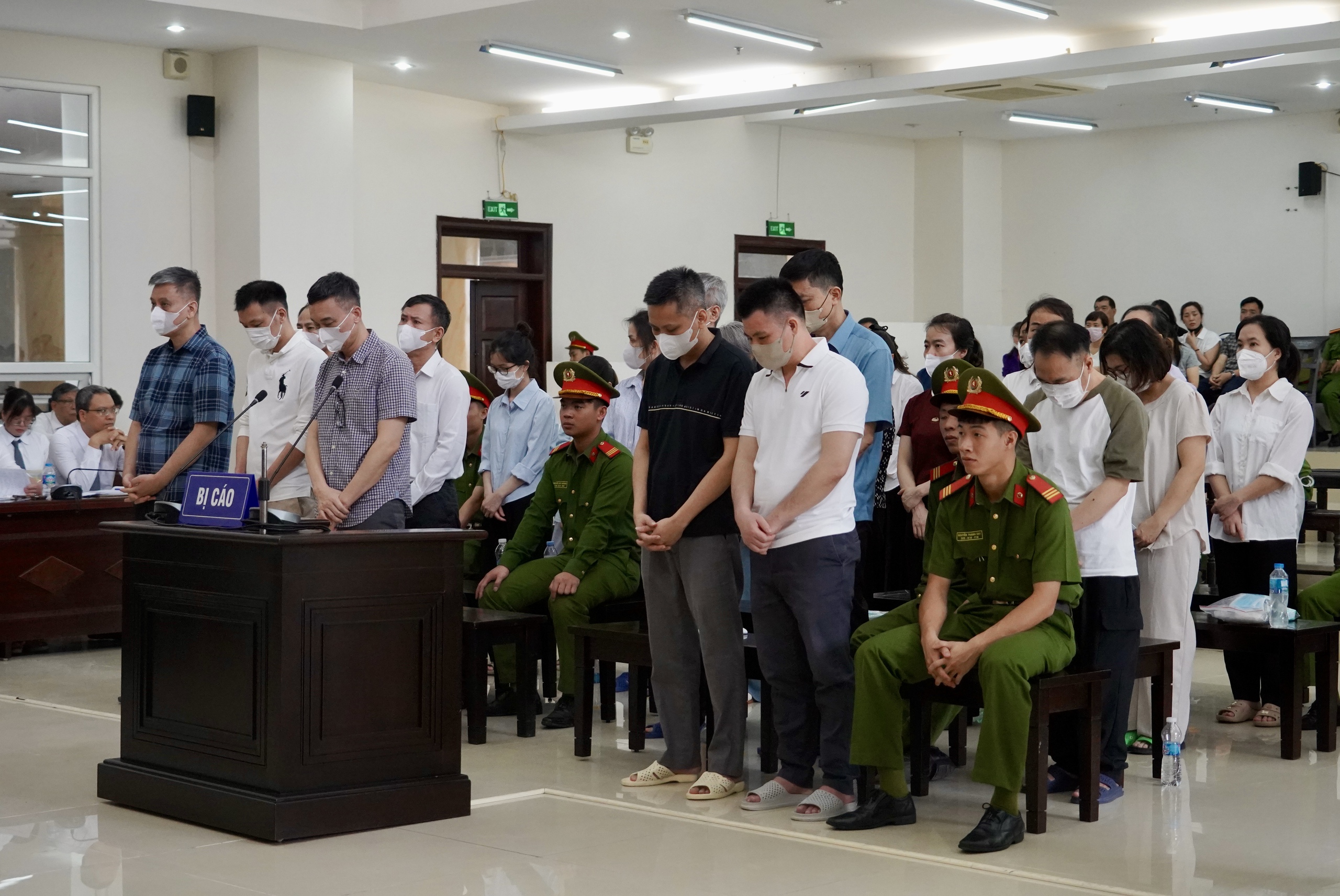 Chồng cựu Cục trưởng Trần Việt Nga bất ngờ được đề nghị hưởng án treo- Ảnh 1. Chồng cựu Cục trưởng Trần Việt Nga bất ngờ được đề nghị hưởng án treo- Ảnh 1.