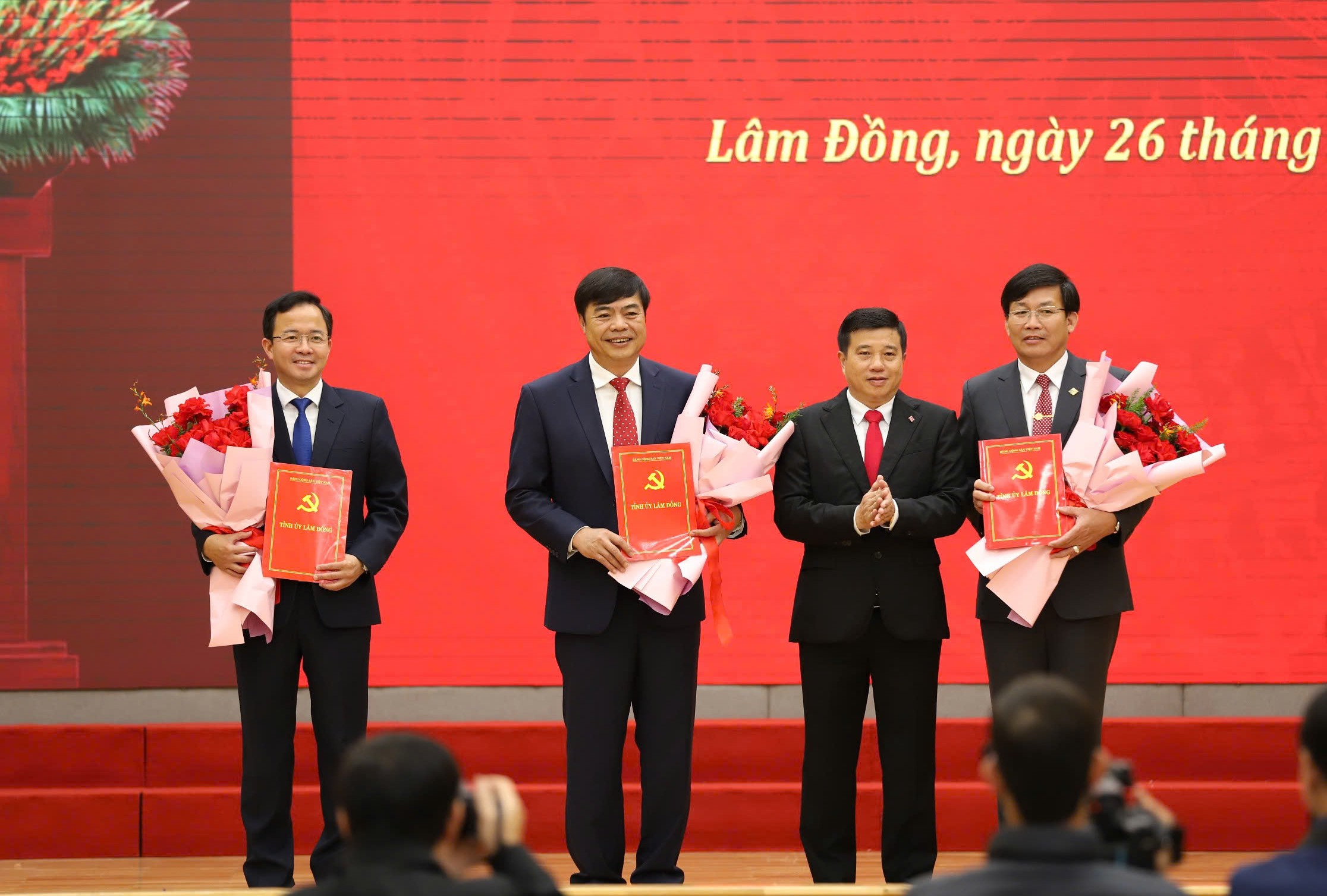 Lâm Đồng điều động, bổ nhiệm hàng loạt cán bộ chủ chốt- Ảnh 2.