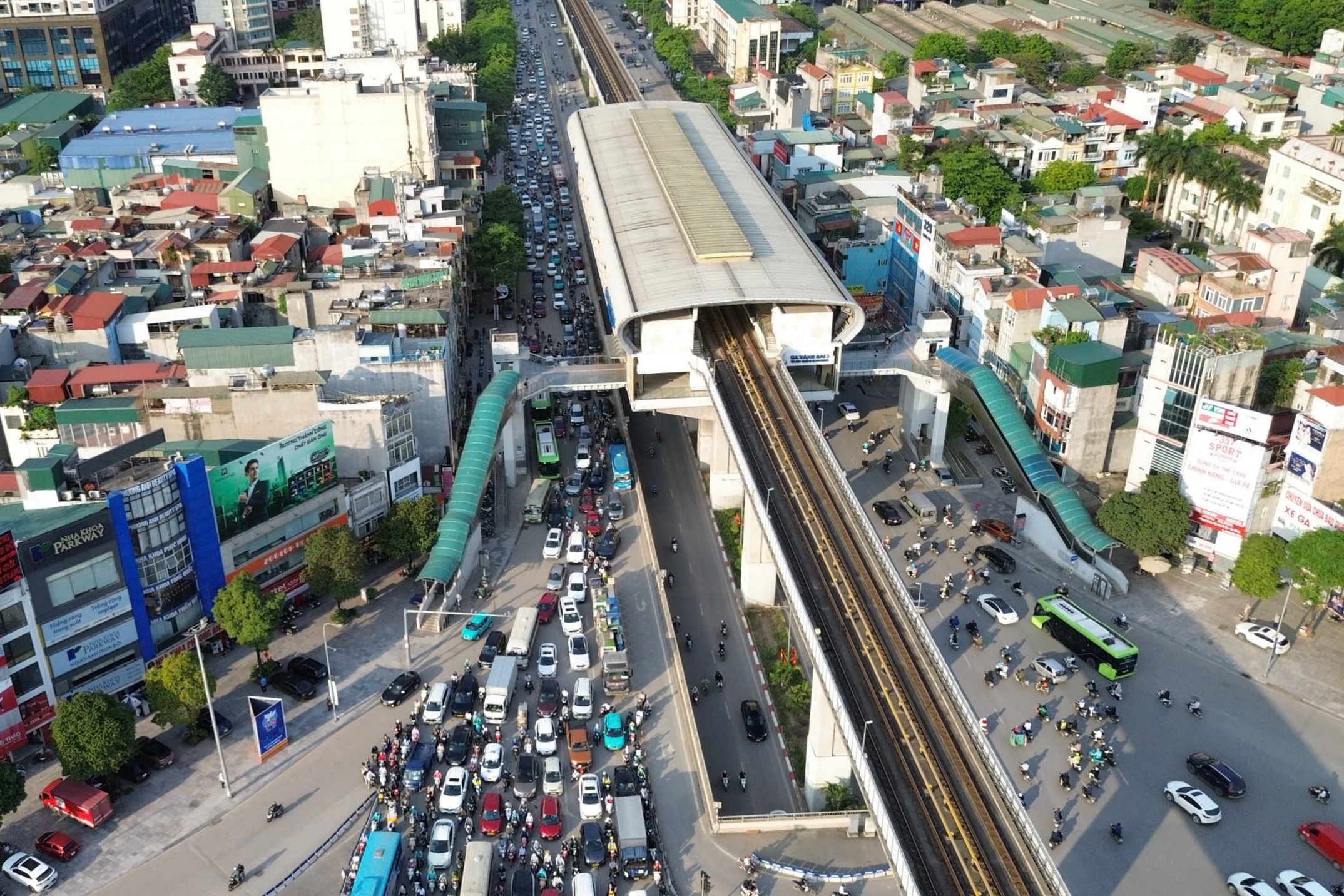 Hà Nội đề xuất thu thêm tiền từ bất động sản, hộ kinh doanh trong khu TOD - Ảnh 2.