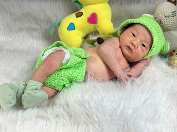 Từ 100% tinh trùng bất động đến hạnh phúc làm cha tại IVF Phương Châu Sài Gòn - Ảnh 1.