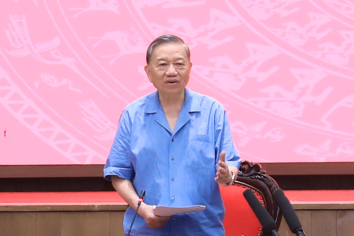 'Cán bộ làm không đạt yêu cầu thì phải kịp thời điều chỉnh, thay thế’- Ảnh 1.
