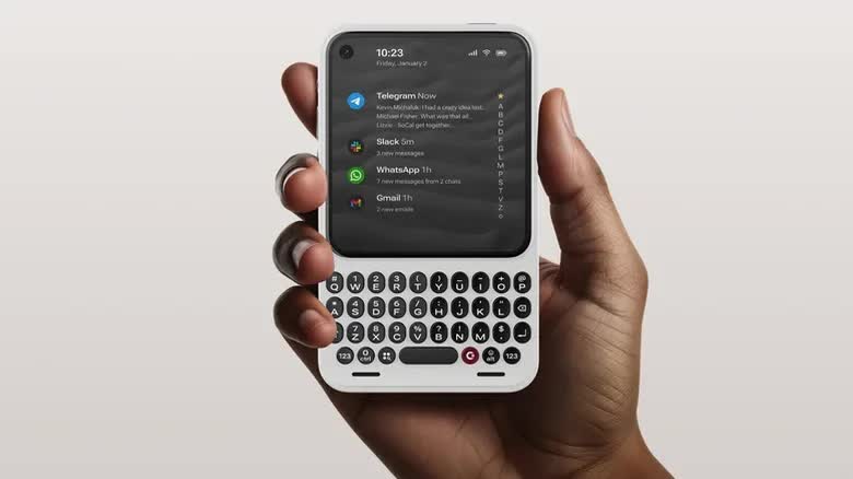 Lý do smartphone bàn phím kiểu BlackBerry bất ngờ sống lại - Ảnh 1.