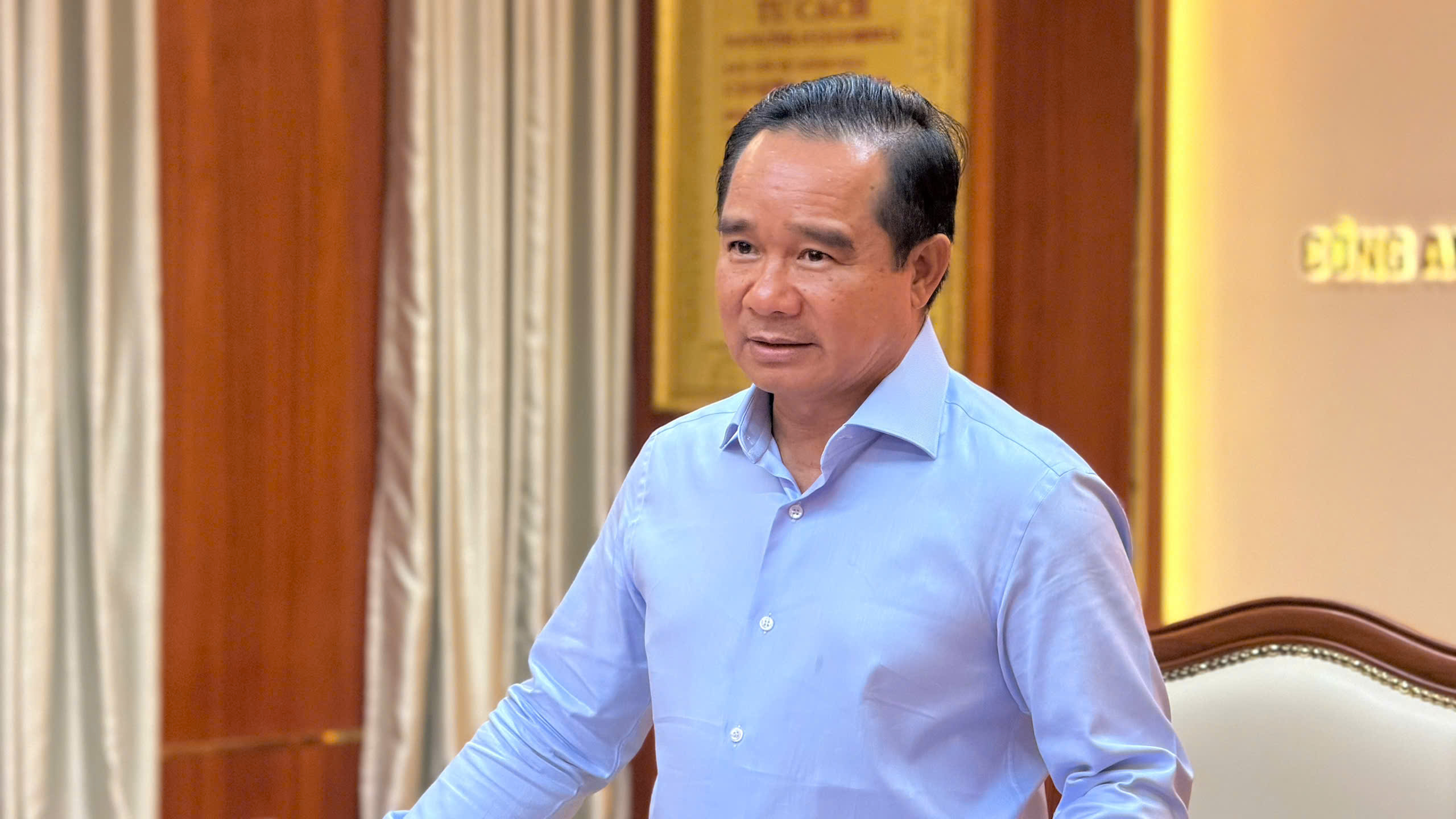 Khen thưởng 'nóng' 6 tập thể phá án thành công vụ nổ súng ở Bến Thành - Ảnh 2.