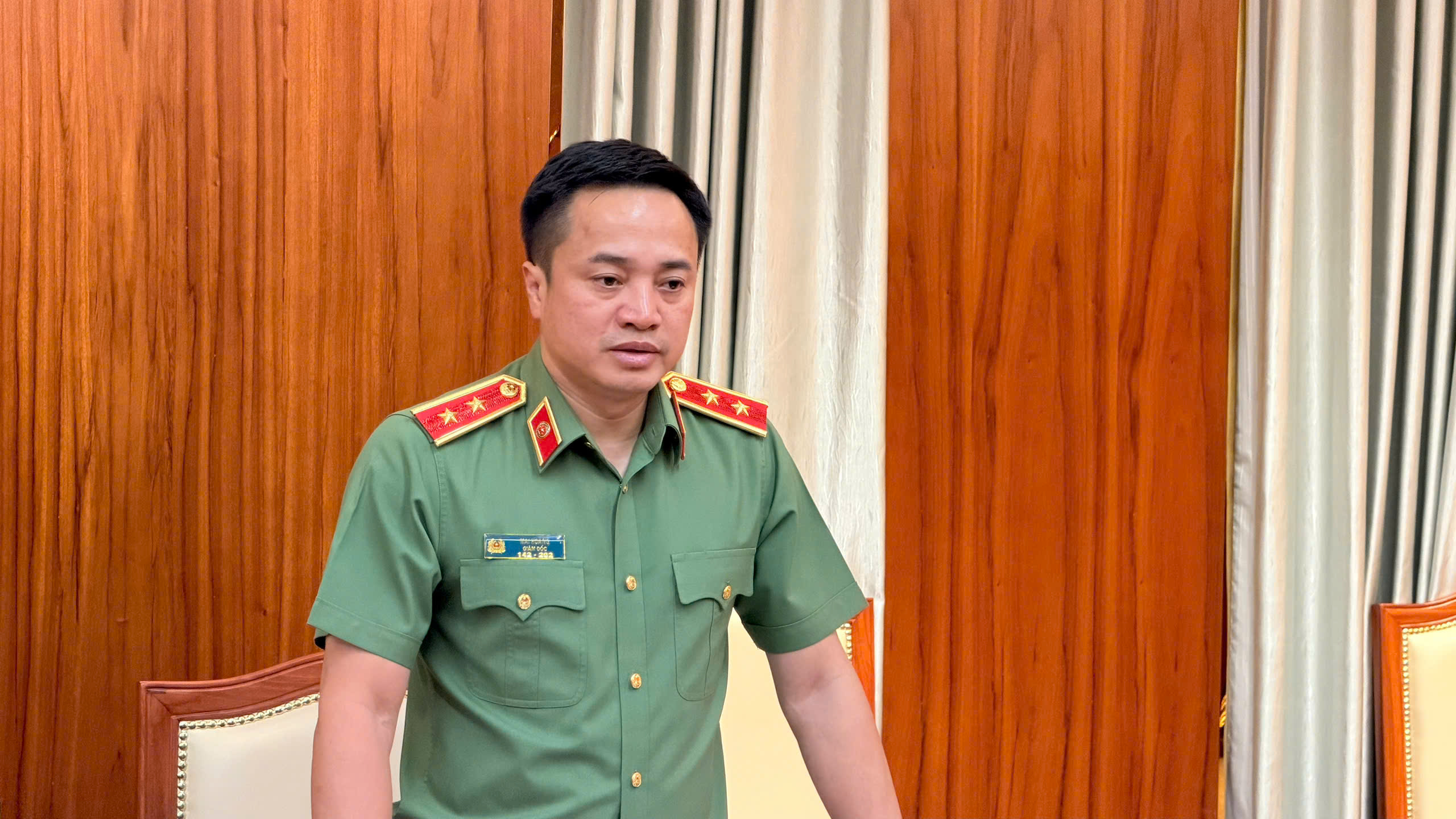 Khen thưởng 'nóng' 6 tập thể phá án thành công vụ nổ súng ở Bến Thành - Ảnh 3.