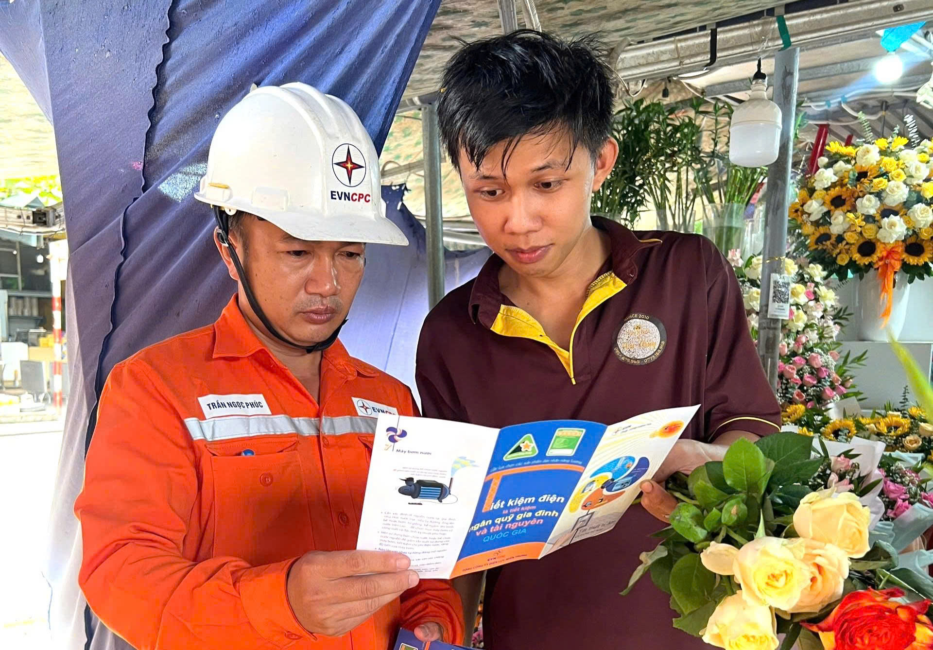 EVN phối hợp NSMO đảm bảo cung ứng điện cao điểm mùa khô - Ảnh 1.
