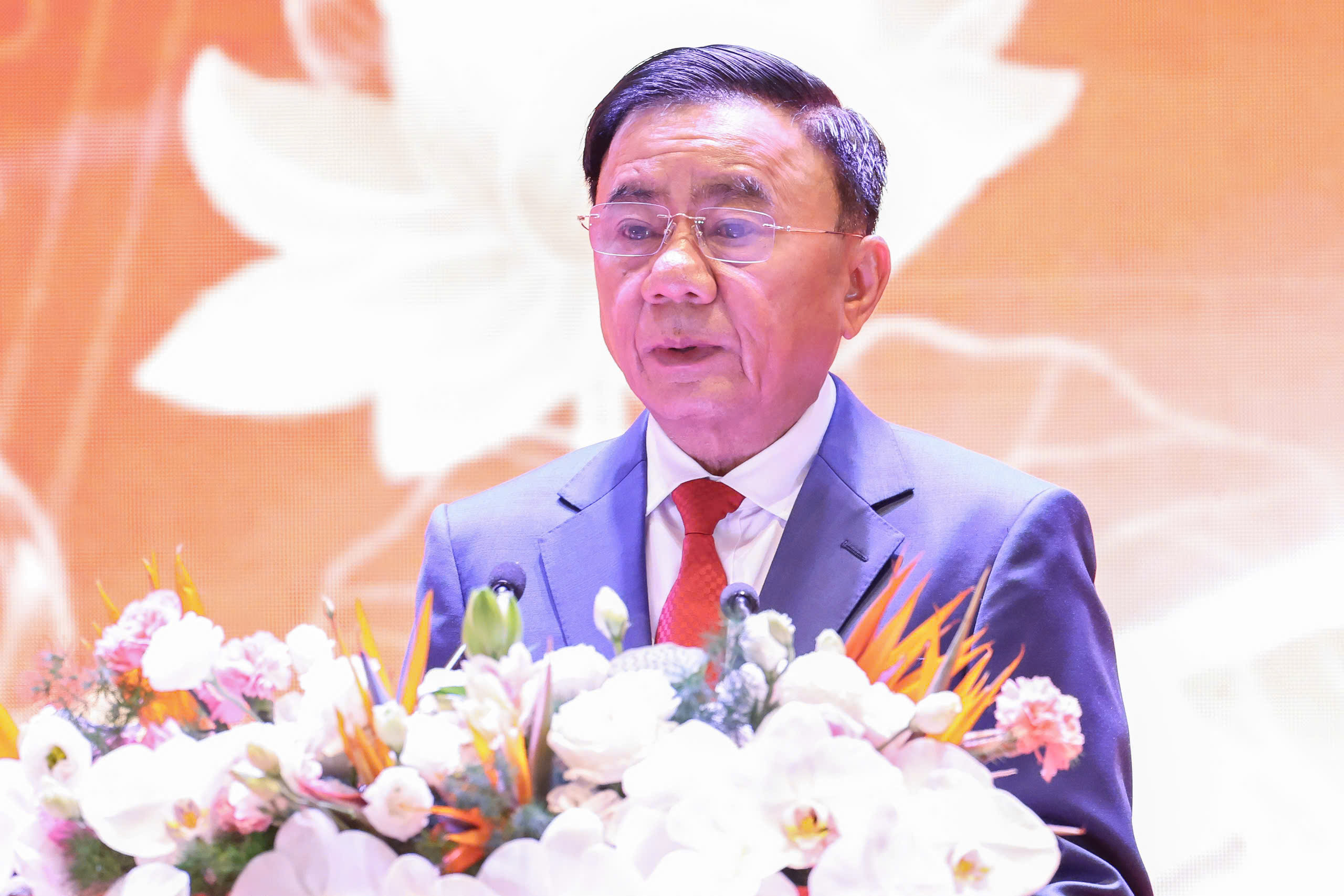 Bộ Ch&iacute;nh trị quyết định ph&acirc;n bổ hơn 1,87 triệu bi&ecirc;n chế năm 2026 - Ảnh 1.