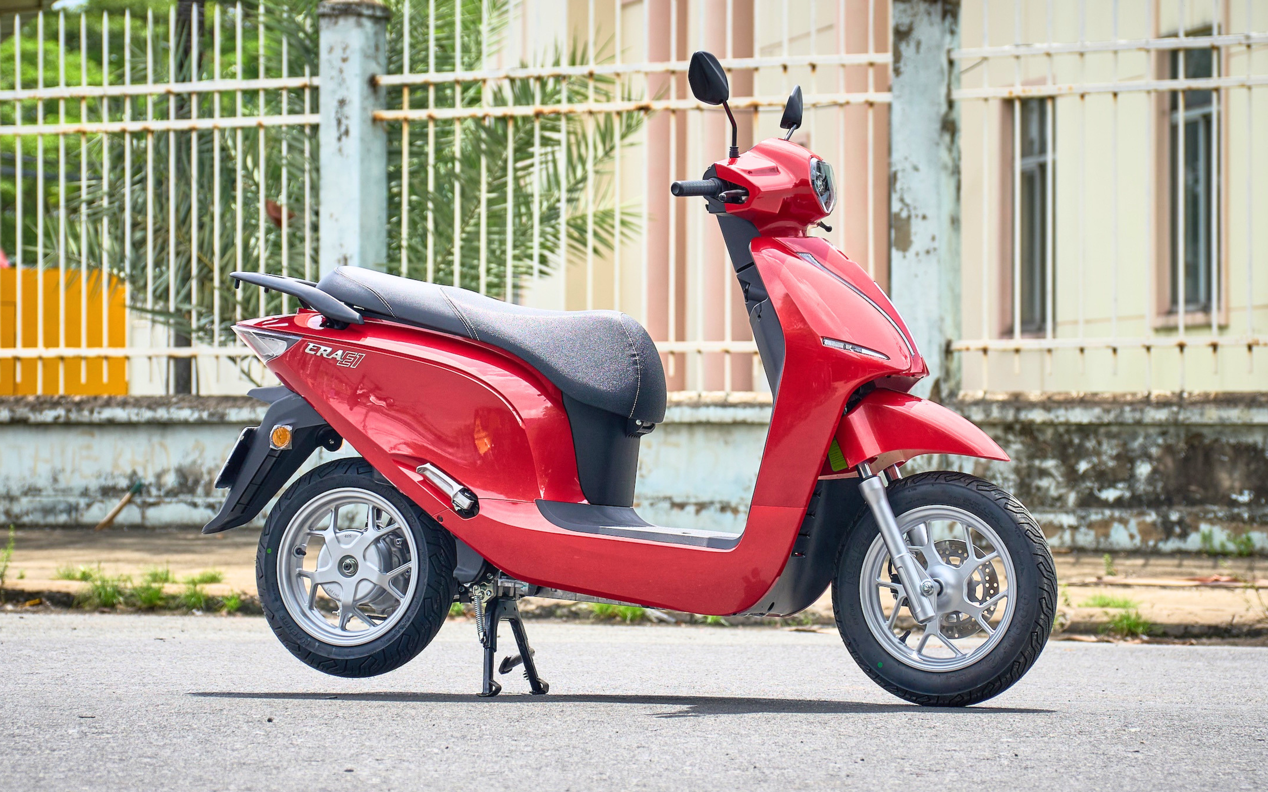 Lái thử Dat Bike ERA: Xe máy điện 'cân đời thực', giá từ 29,9 triệu đồng