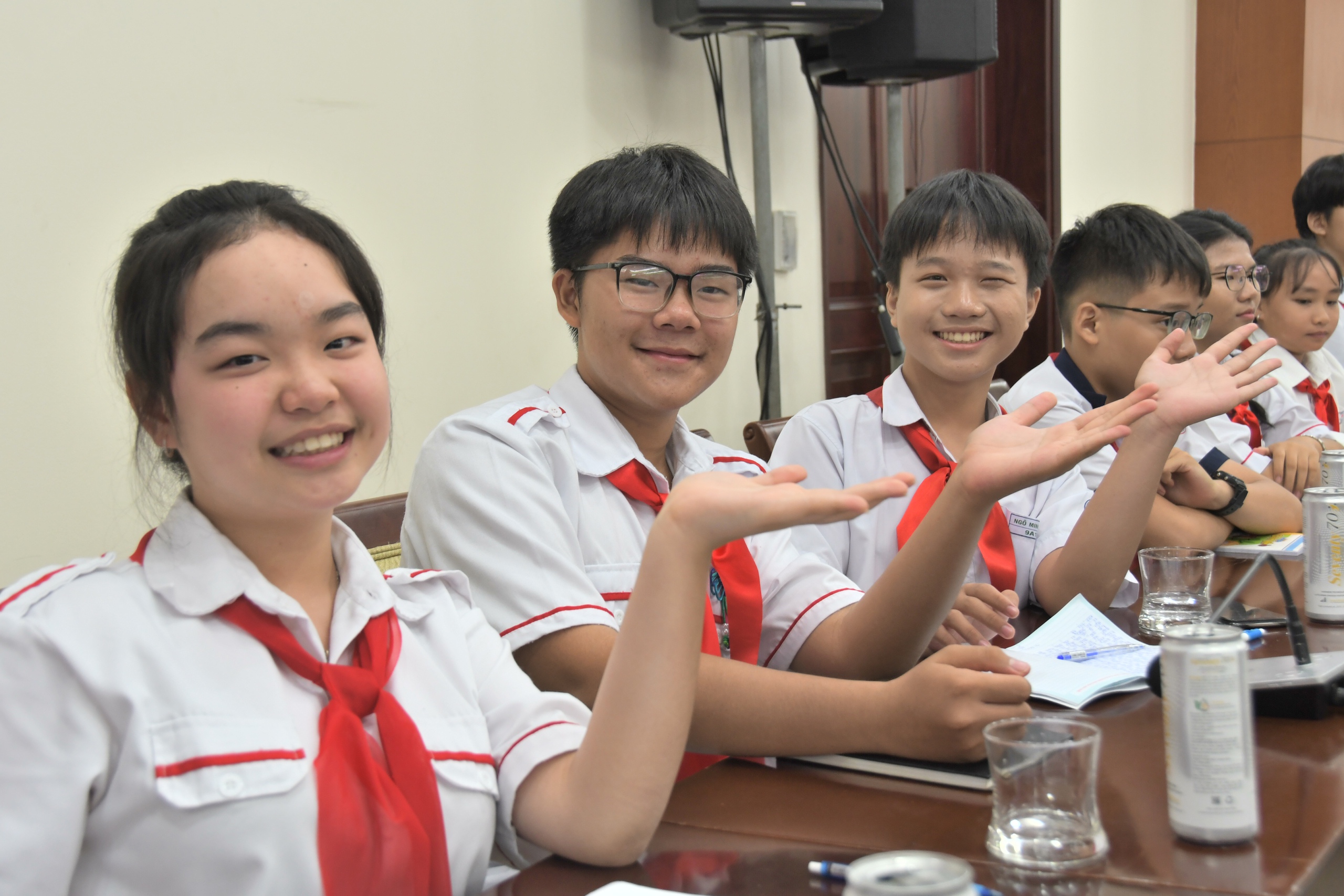 Thực phẩm bẩn nhức nhối khiến trẻ em phải kiến nghị với lãnh đạo thành phố - Ảnh 6.