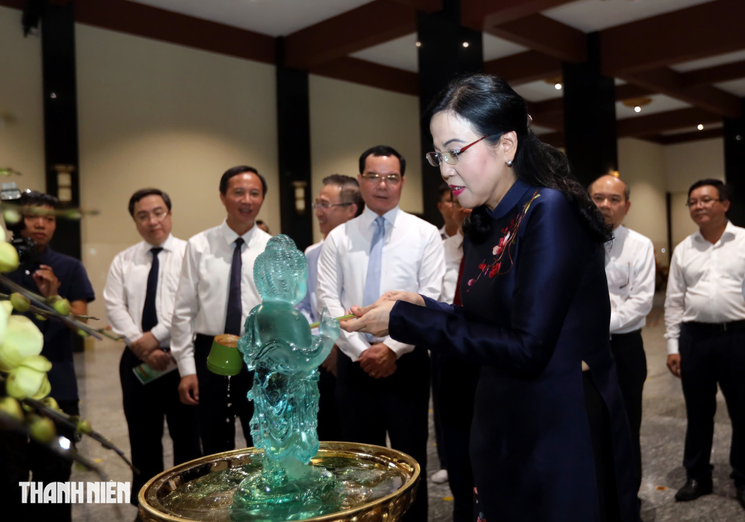 Chủ tịch Quốc hội Trần Thanh Mẫn thăm Đức Pháp chủ Giáo hội Phật giáo Việt Nam- Ảnh 12. Chủ tịch Quốc hội Trần Thanh Mẫn thăm Đức Pháp chủ Giáo hội Phật giáo Việt Nam- Ảnh 12.