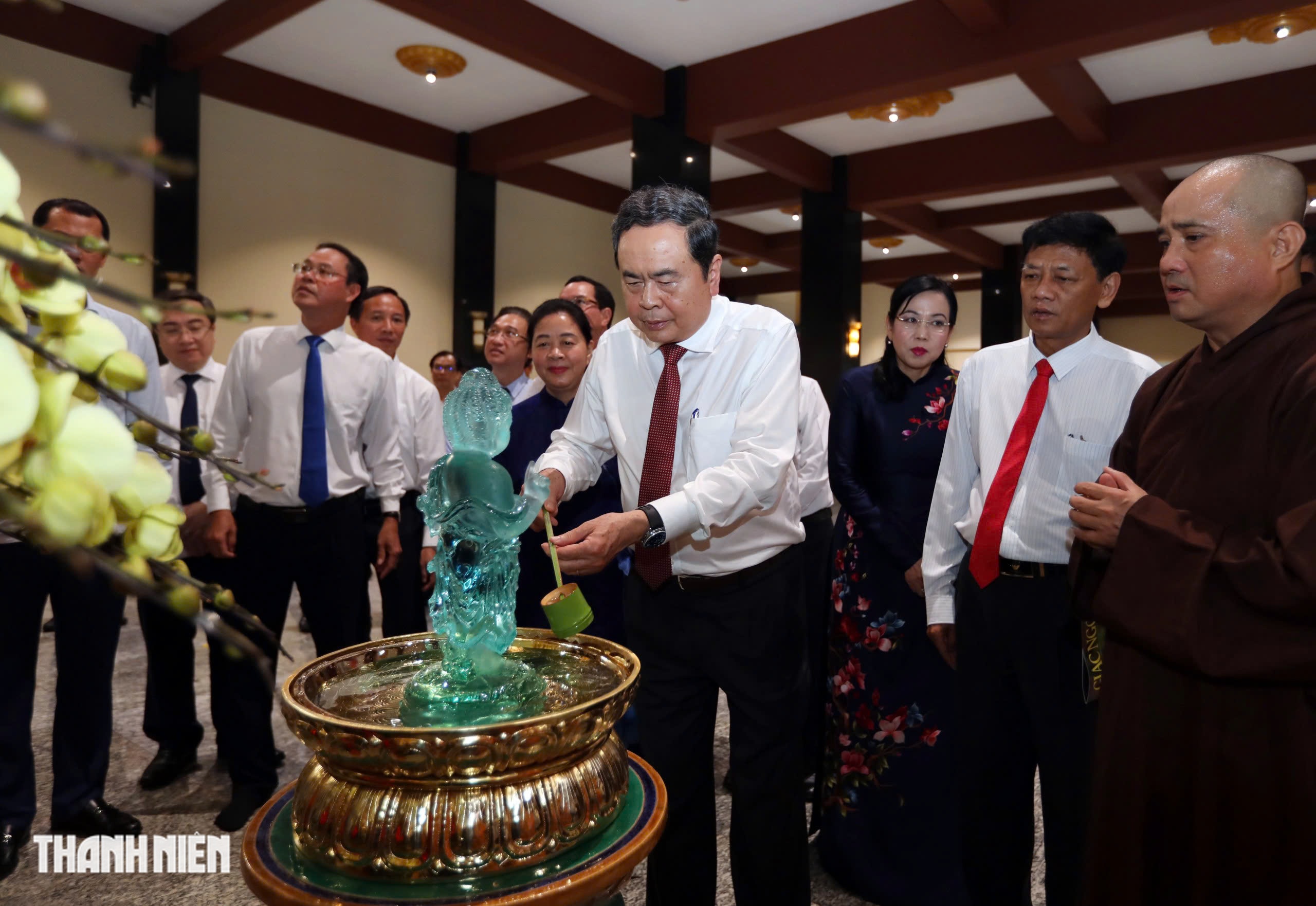 Chủ tịch Quốc hội Trần Thanh Mẫn thăm Đức Pháp chủ Giáo hội Phật giáo Việt Nam- Ảnh 10. Chủ tịch Quốc hội Trần Thanh Mẫn thăm Đức Pháp chủ Giáo hội Phật giáo Việt Nam- Ảnh 10.