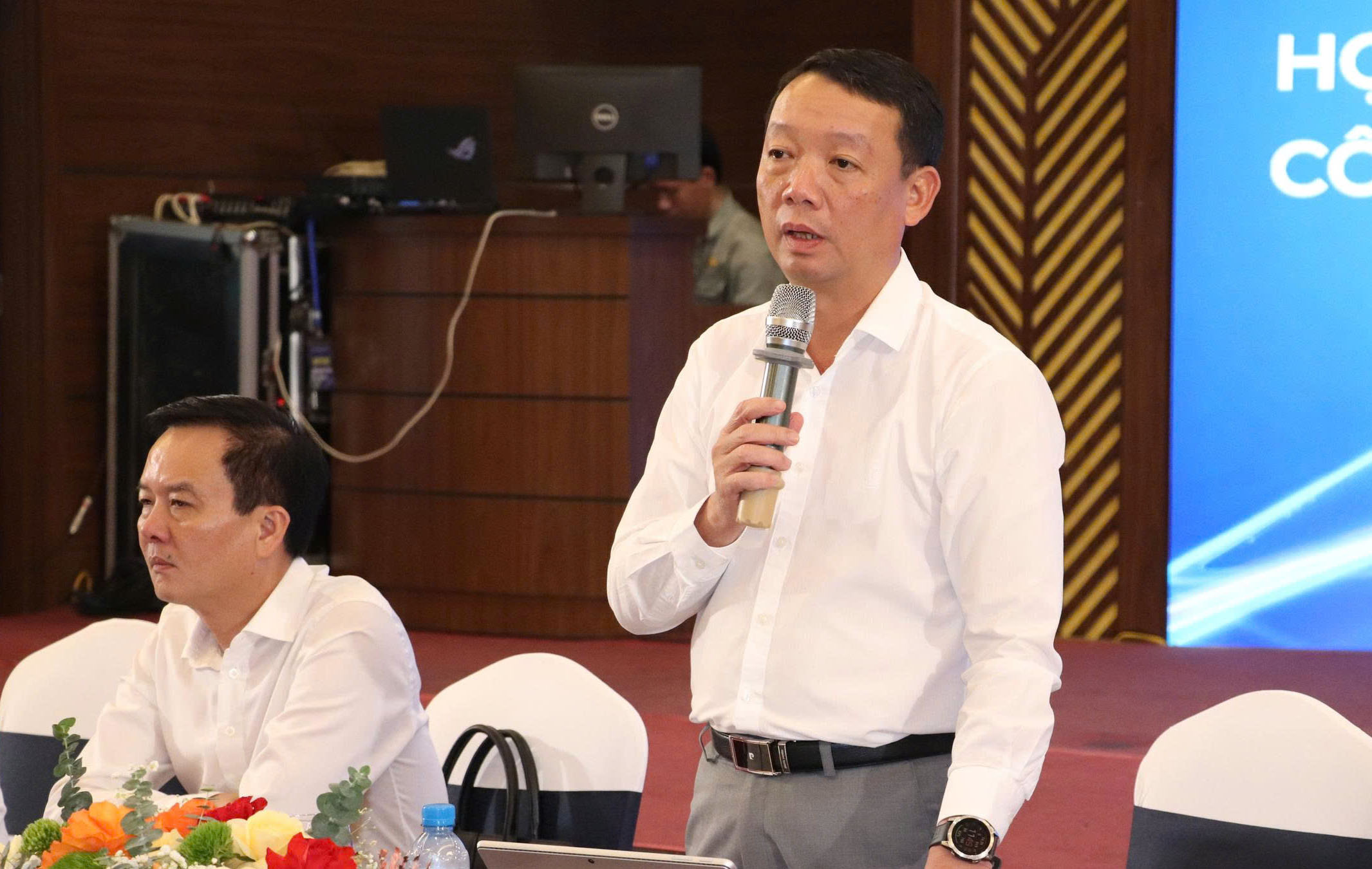 Hà Tĩnh đối thoại cùng doanh nghiệp, kiến tạo động lực mới cho kinh tế tư nhân- Ảnh 1. Hà Tĩnh đối thoại cùng doanh nghiệp, kiến tạo động lực mới cho kinh tế tư nhân- Ảnh 1.