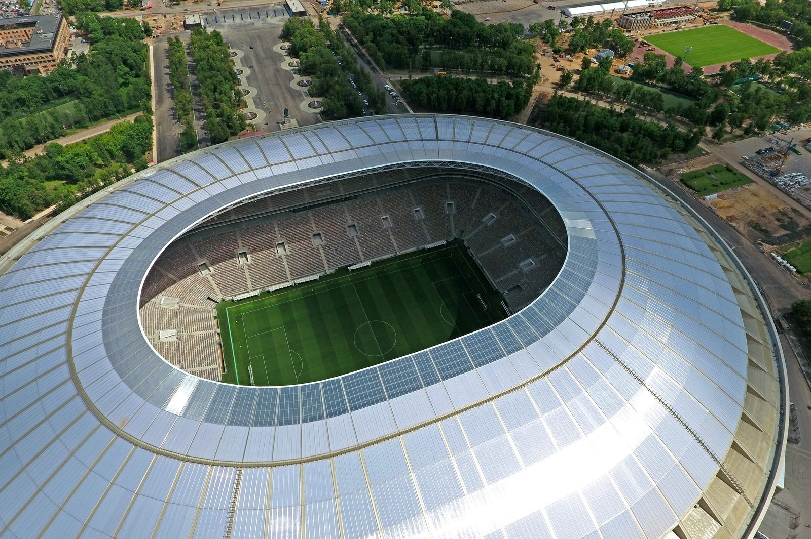 Giải m&atilde; ng&acirc;n s&aacute;ch World Cup: Khi b&oacute;ng đ&aacute; kiến tạo lại cả một quốc gia - Ảnh 1.