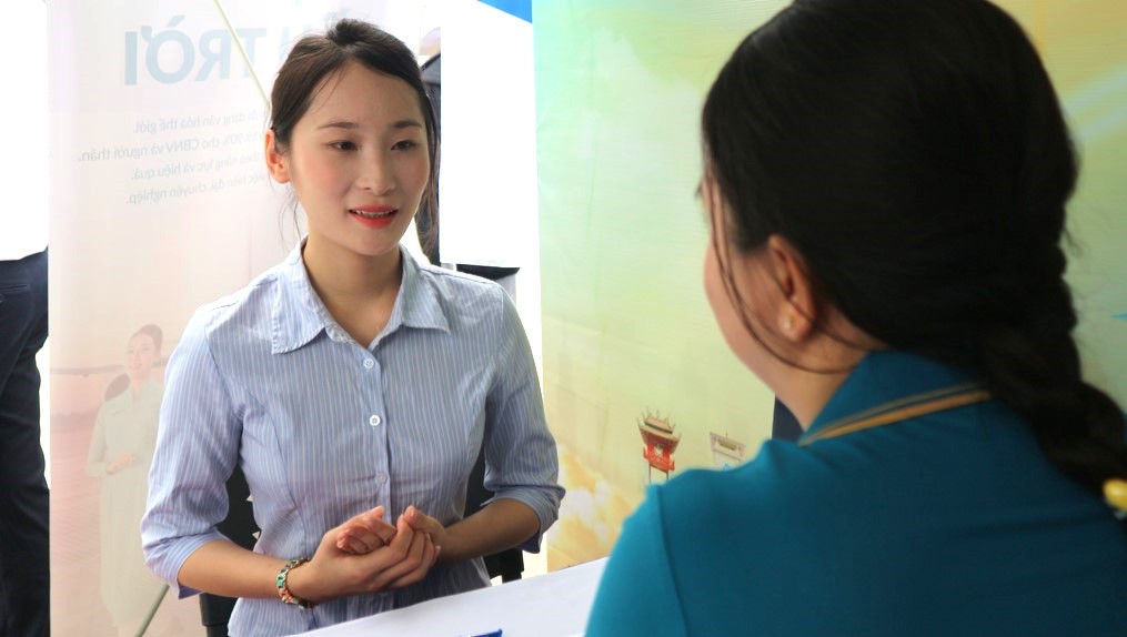 Nhiều việc làm đang cần tuyển gấp, mức lương khởi điểm từ 10-18 triệu đồng/tháng - Ảnh 3. Nhiều việc làm đang cần tuyển gấp, mức lương khởi điểm từ 10-18 triệu đồng/tháng - Ảnh 3.