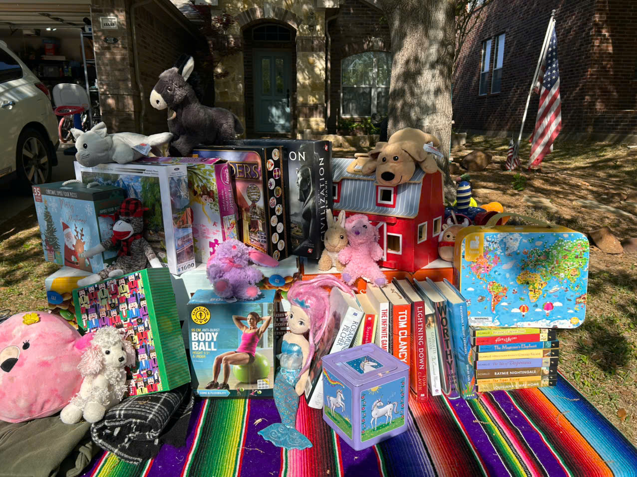 Người Việt ở Mỹ đi garage sale: nơi đồng xu 25 cent vẫn c&ograve;n gi&aacute; trị - Ảnh 4.