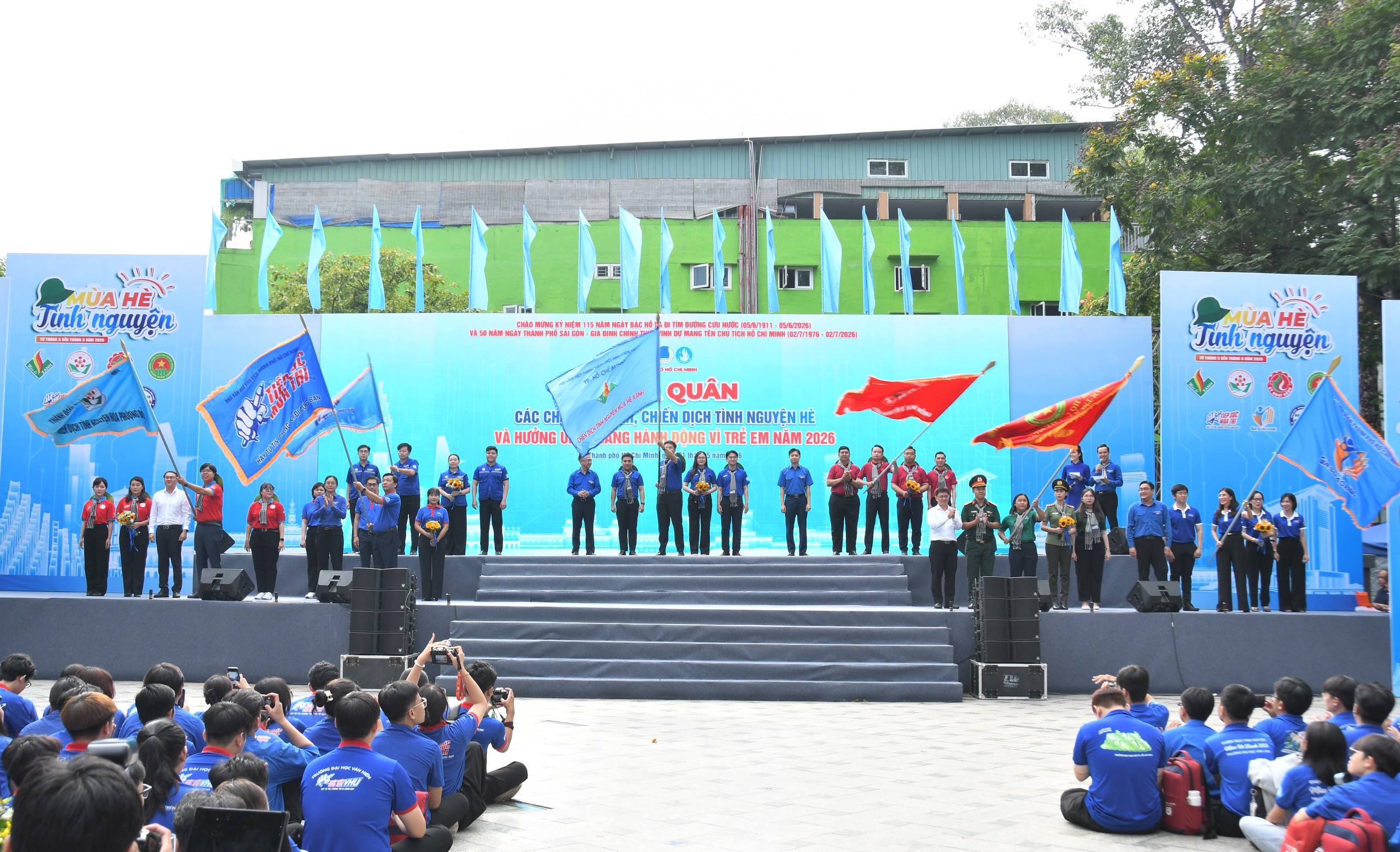 Thanh ni&ecirc;n hiện nay kh&ocirc;ng chỉ x&acirc;y cầu, dựng nh&agrave; m&agrave; c&ograve;n l&agrave;m điều rất &yacute; nghĩa&hellip; - Ảnh 11.