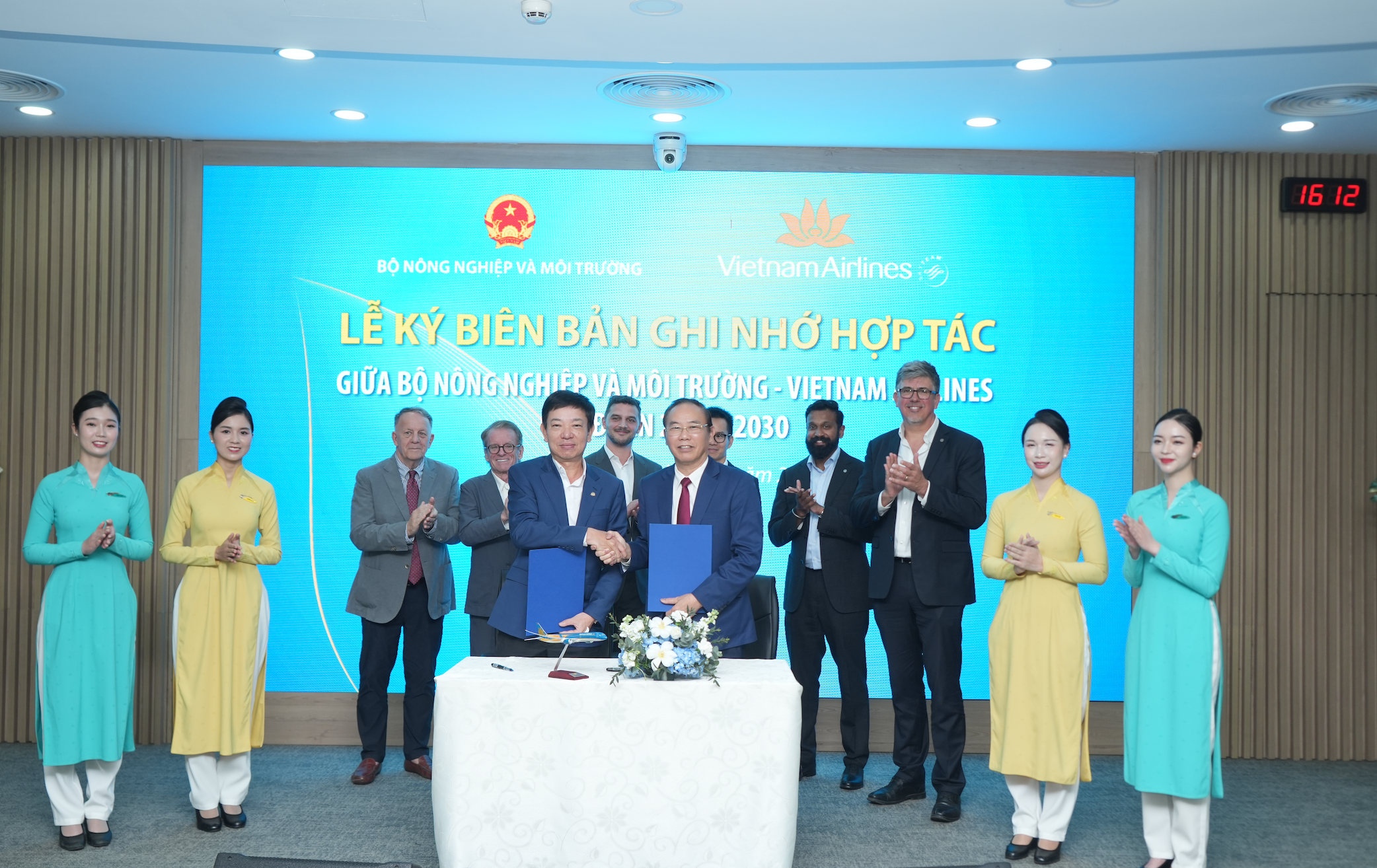 Vietnam Airlines thành lập ‘Liên minh Xanh’, mở rộng mô hình ESG - Ảnh 3.