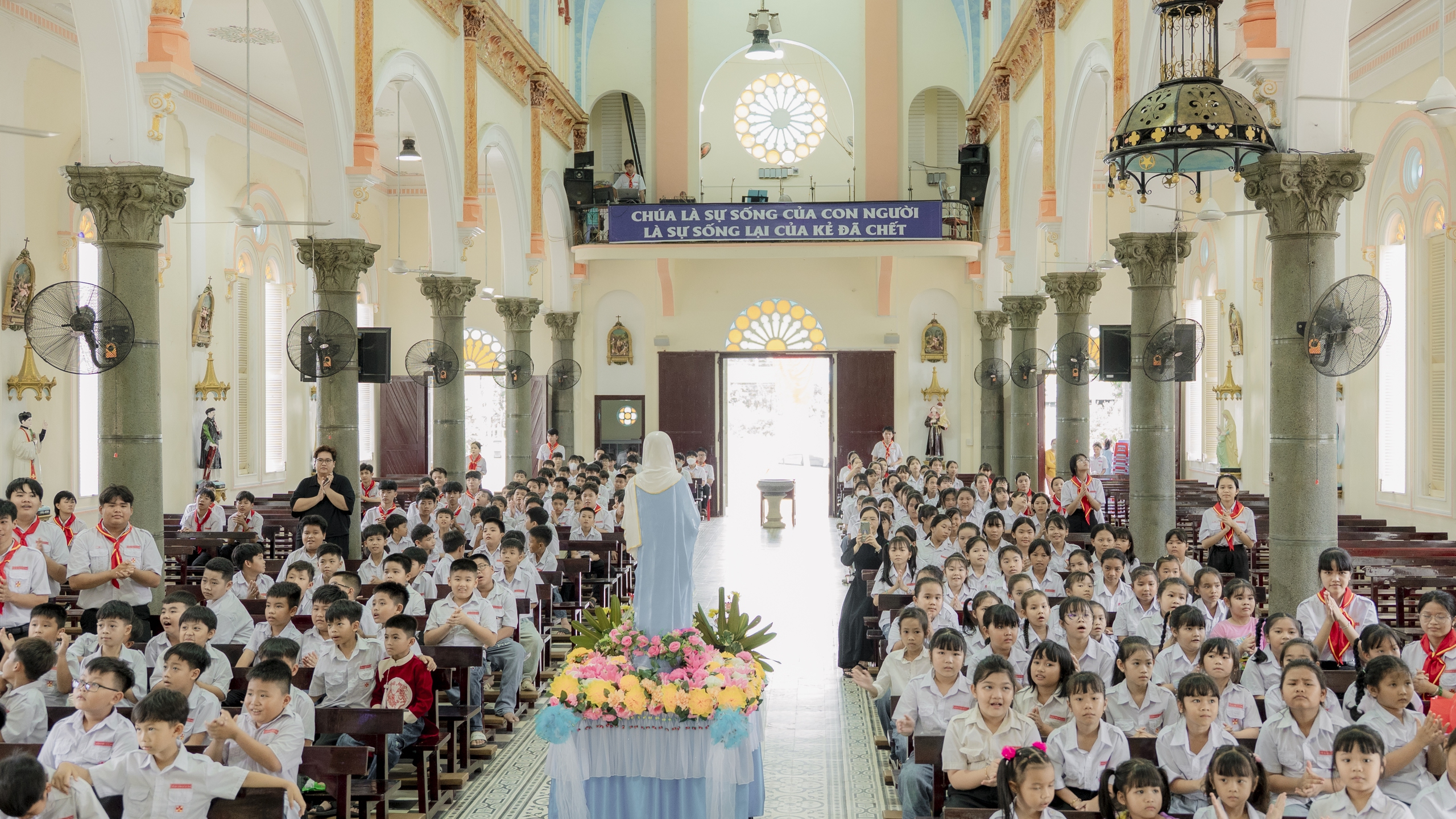 Nh&agrave; thờ Phước Hảo v&agrave; dấu ấn 200 năm lịch sử ở v&ugrave;ng đầm lầy Giồng R&ugrave;m- Ảnh 5.