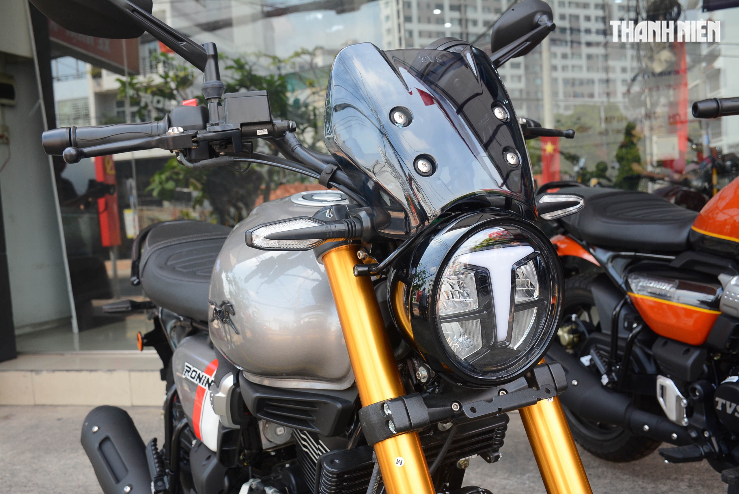 M&ocirc; t&ocirc; cổ điển 225 ph&acirc;n khối TVS Ronin về Việt Nam, gi&aacute; thấp hơn Yamaha XS155R- Ảnh 6.