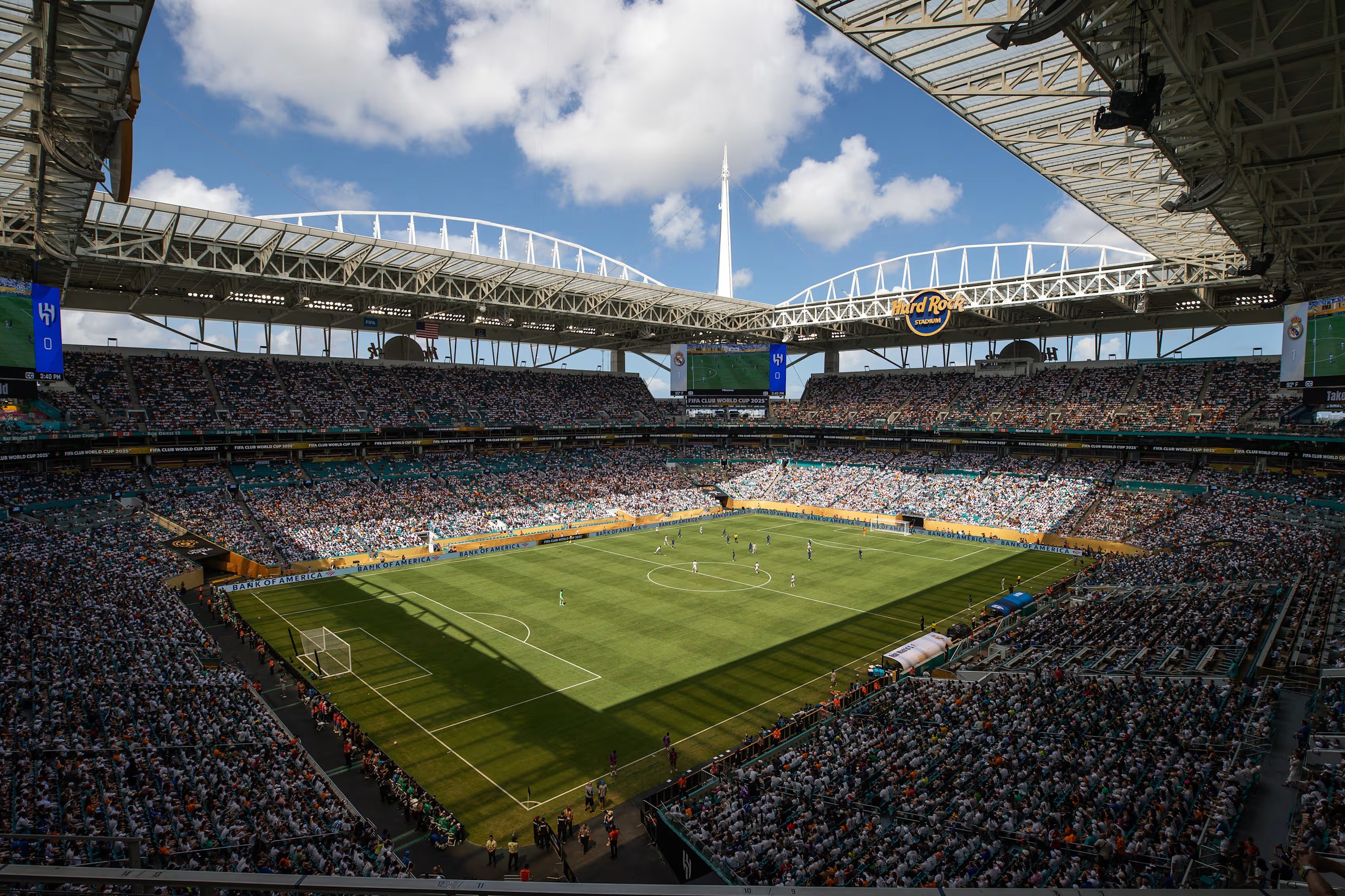 Độc lạ sân bóng 'biến hình' liên tục để tổ chức 7 trận đấu World Cup 2026