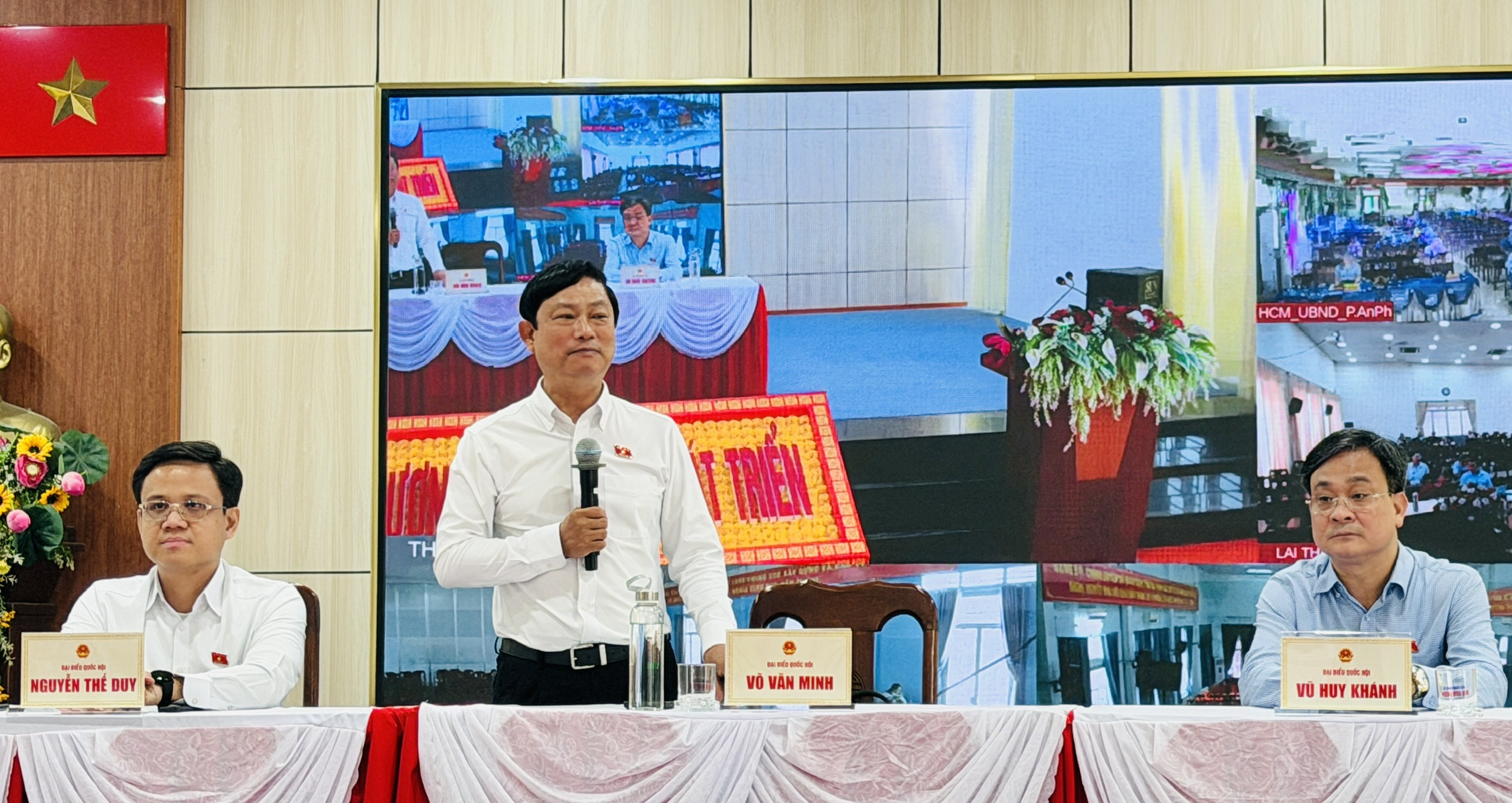 TP.HCM sẽ mua lại 2 trạm thu ph&iacute; ở B&igrave;nh Dương cũ để giảm &ugrave;n tắc?- Ảnh 1.