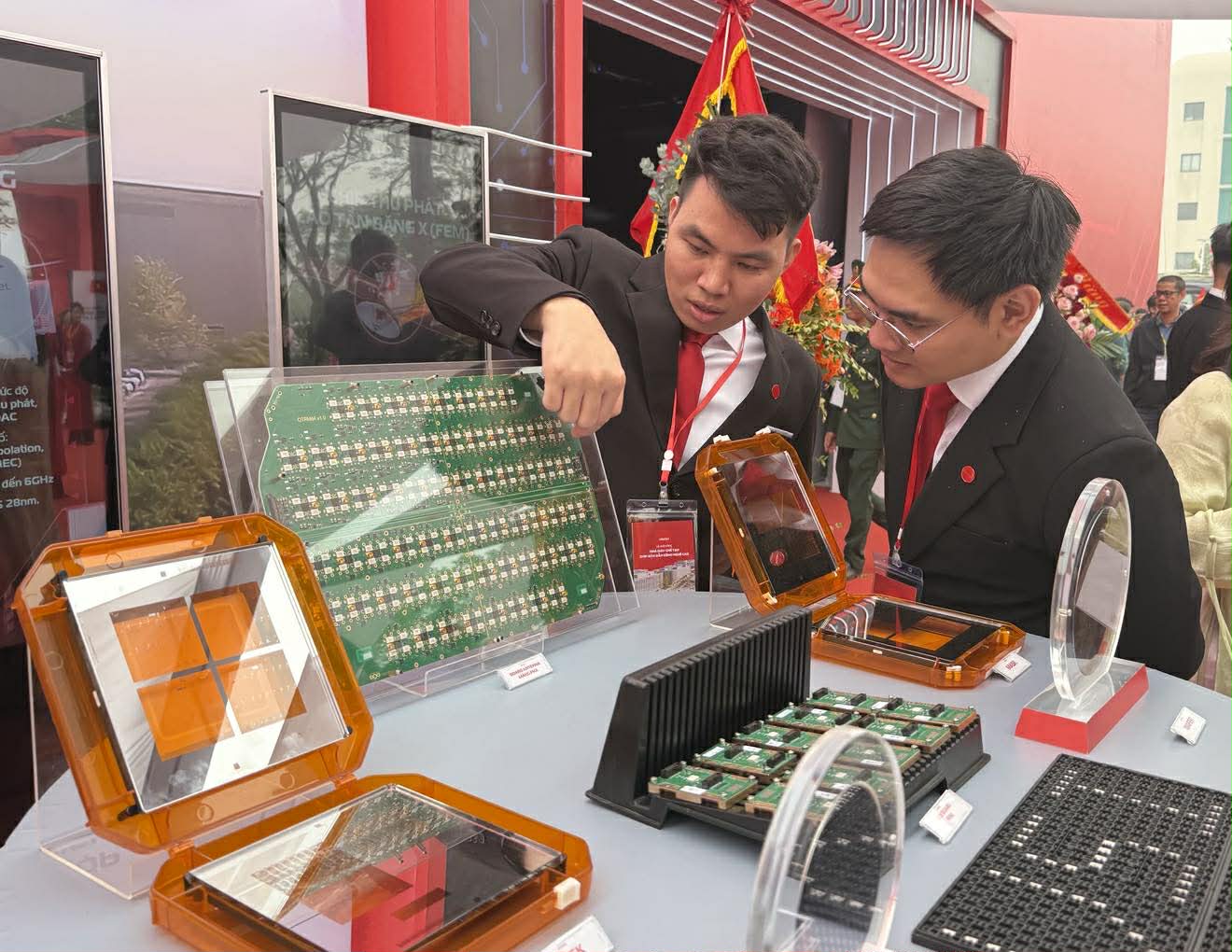 Việt Nam 'chốt' 10 nhóm công nghệ chiến lược - Ảnh 1.