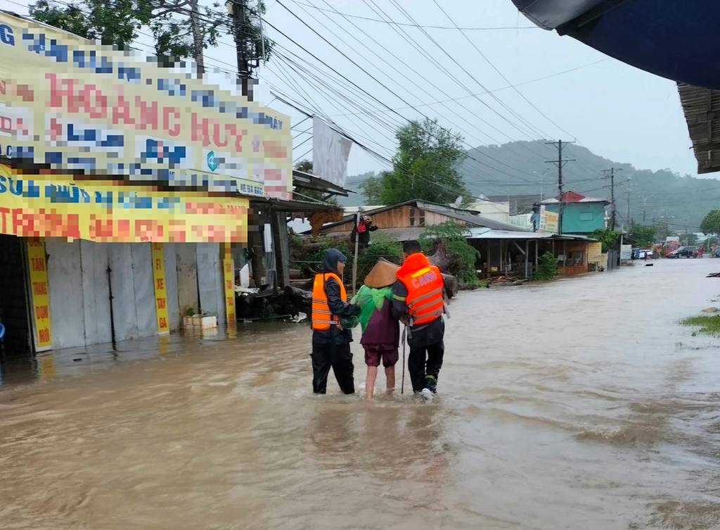 Công trình hạ tầng phục vụ APEC lại 'phập phồng'- Ảnh 2.
