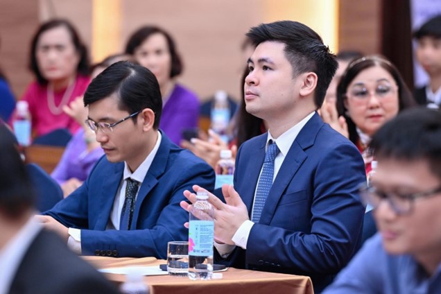 Doanh nh&acirc;n Đỗ Vinh Quang tham gia BCH Hội Bảo vệ quyền trẻ em Việt Nam- Ảnh 2.